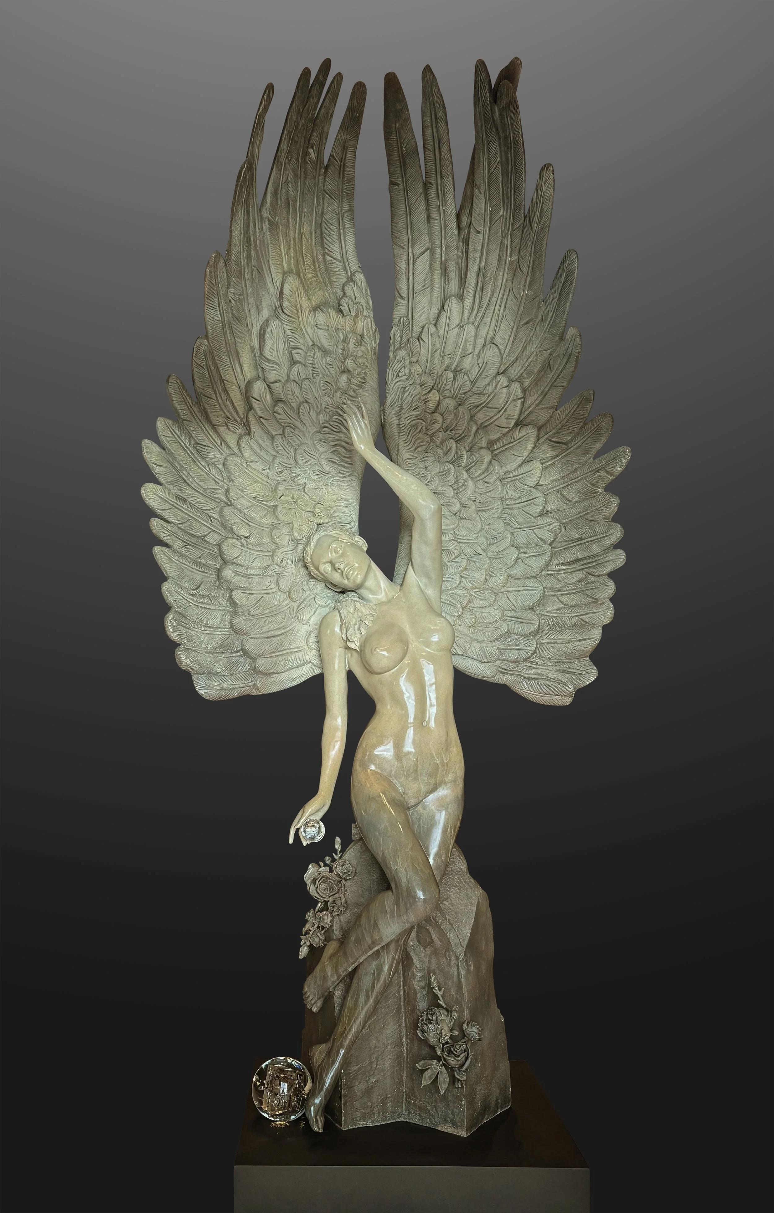 Gaia Nebula
bronze / lucite
139"h x 67" w x 44"d