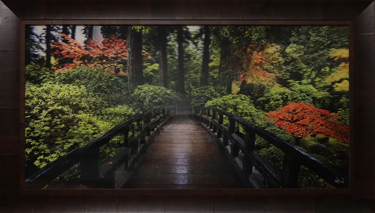 Bridge to Serenity
46"H x 82"W (116.84cm x 208.28cm)
3D Lenticular
