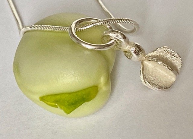 Rose Honey poppy silver necklace close up.jpeg