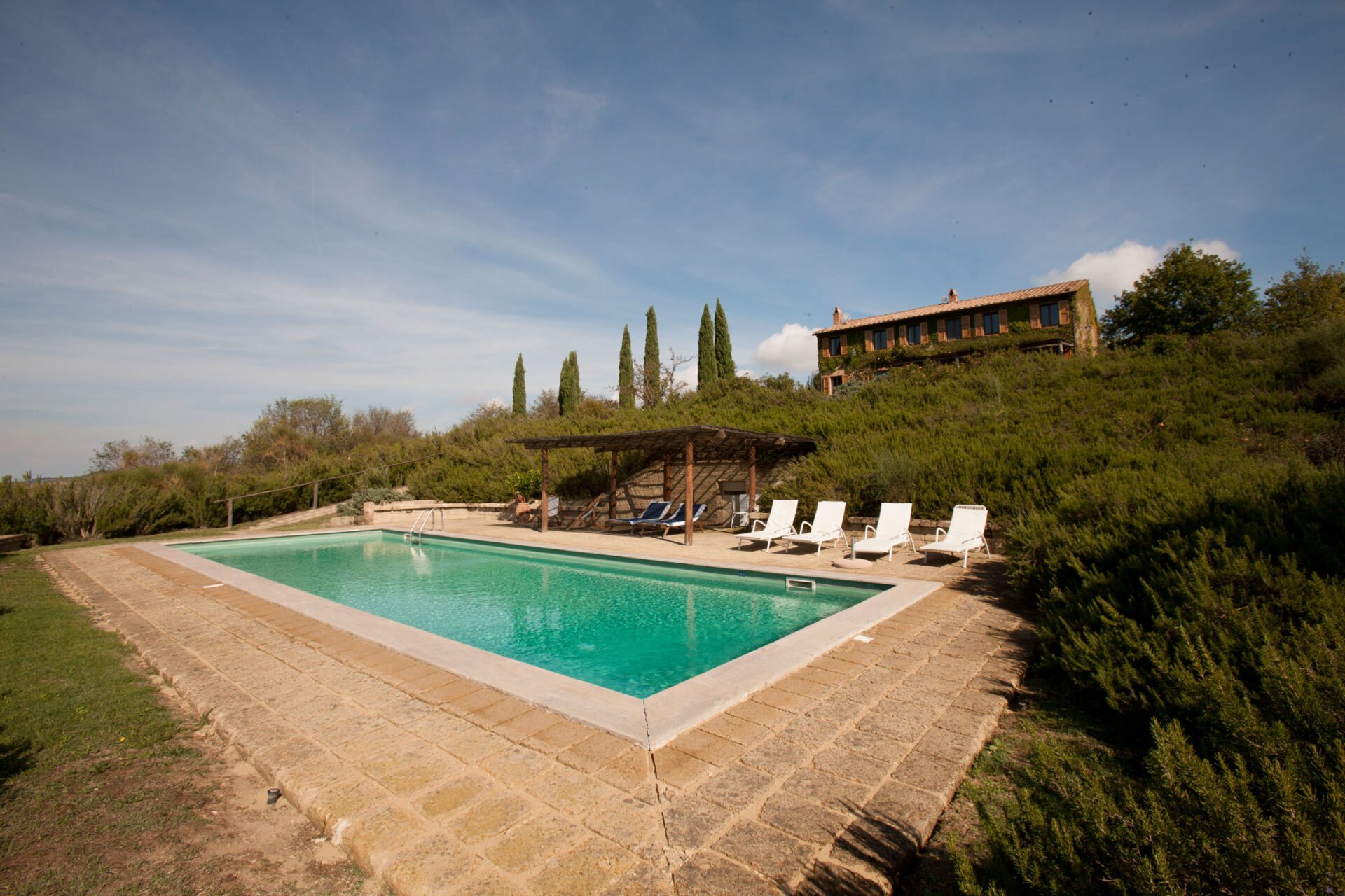 podere-isabella-pool.jpeg