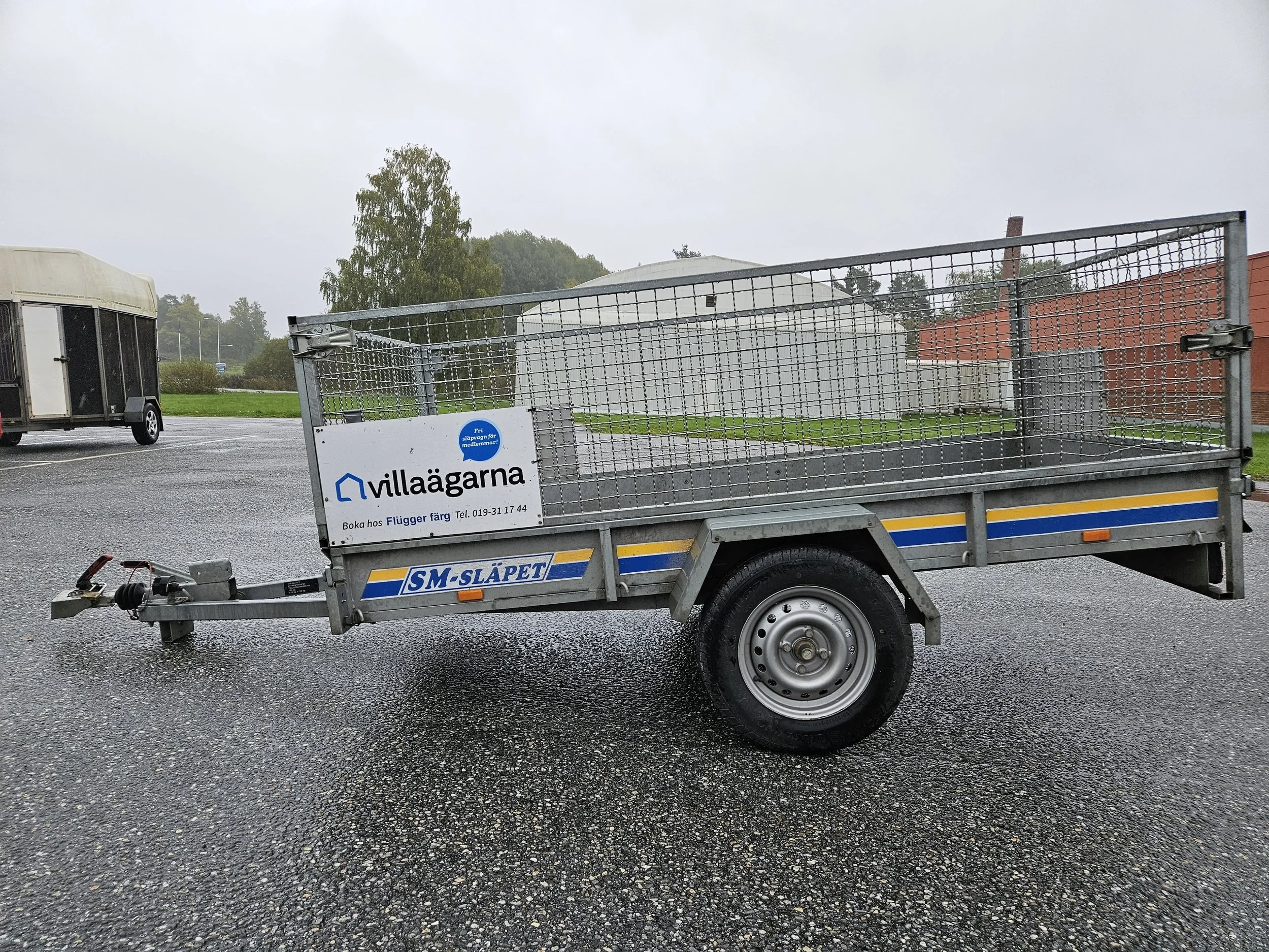 Hyra släp förmånligt via Villaägarna hos DelaMera