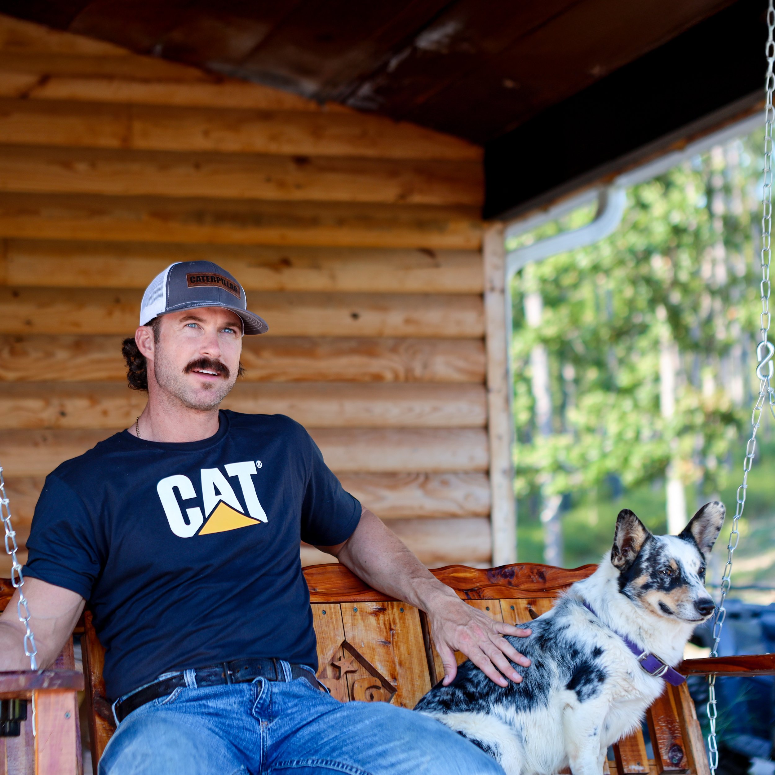 CAT_RG_DRH_CAROUSEL_5.jpg