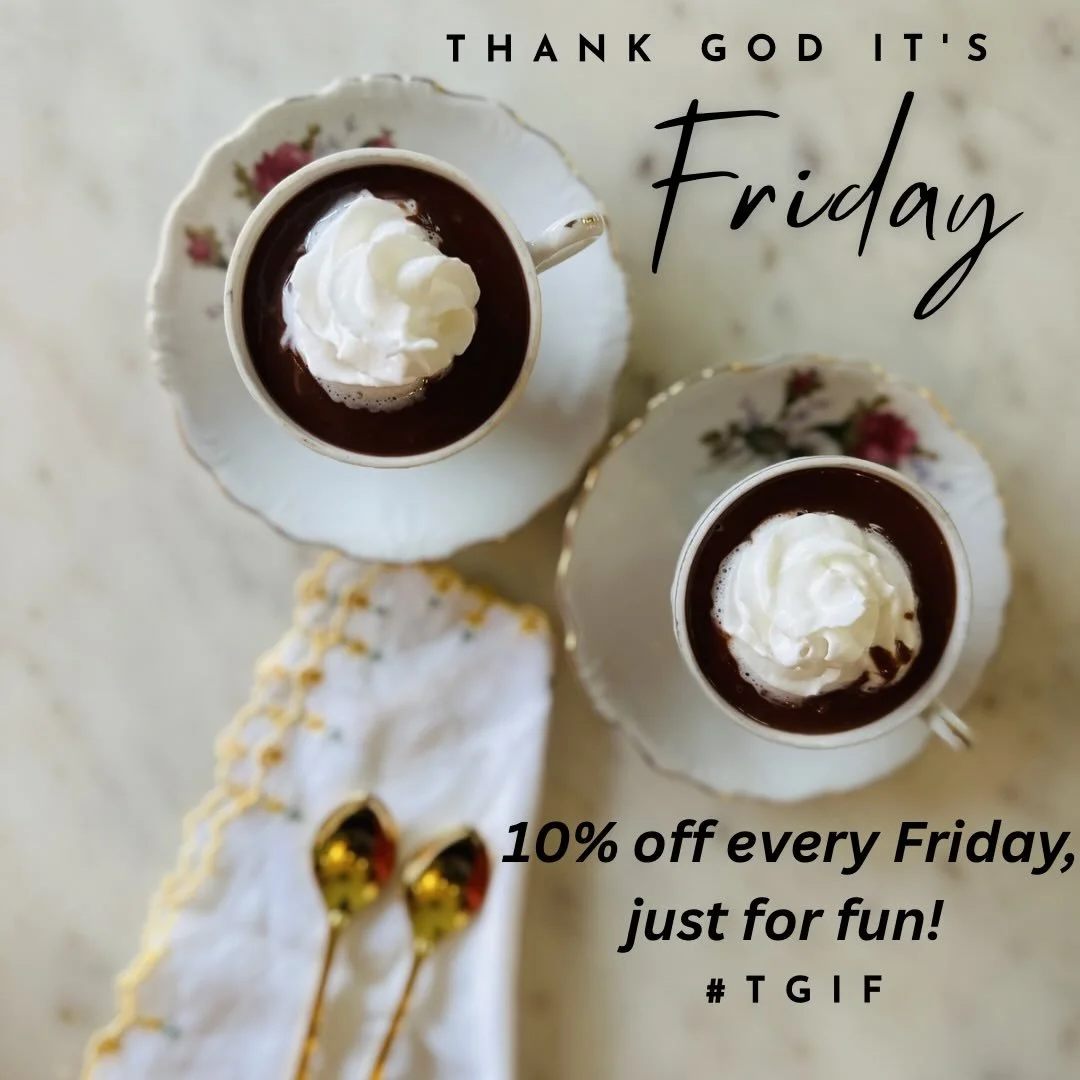 Bonjour Vendredi!! 👋🏻 
#hellofriday 

Our pastry case, chocolate case, and cold case are fully stocked and ready for you! 🤗

There are a couple new savory pastries, as well as croissant bread pudding today. Speaking of croissants, I am rolling mor