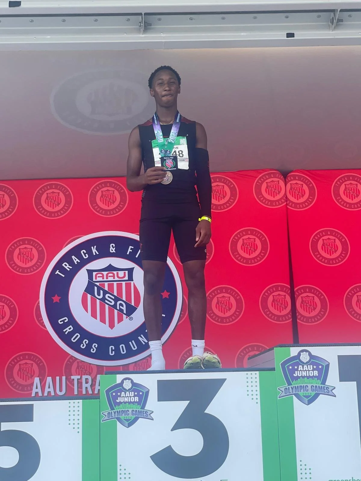 WhatsApp Image 2024-11-17 at 9.41.09 PM (3).jpeg