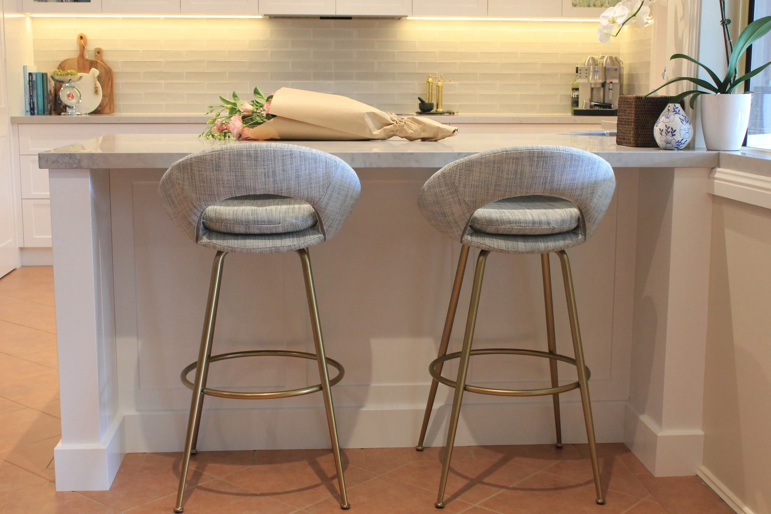 Gonzales Bar stool IMG_6864.JPG