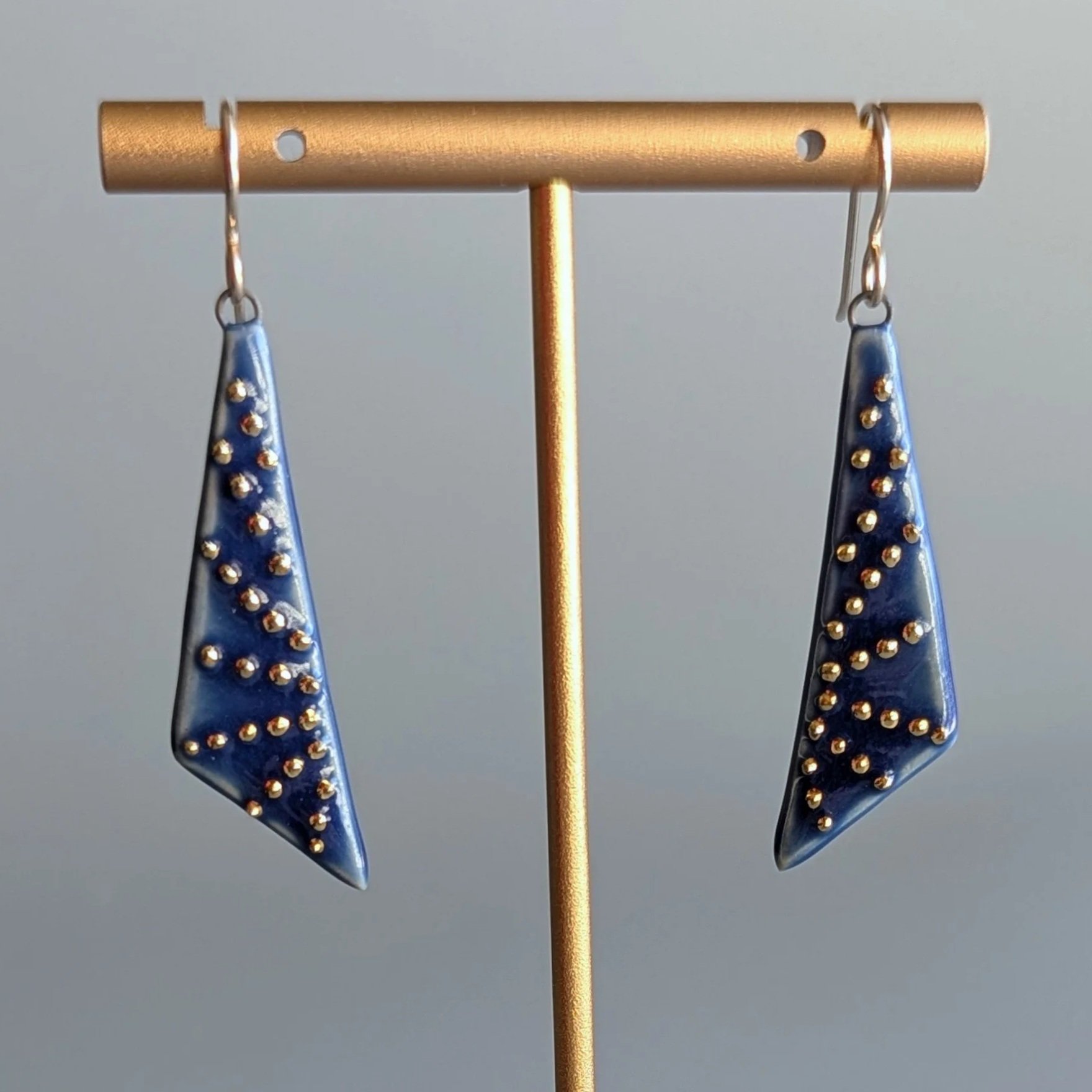 Large Dangle