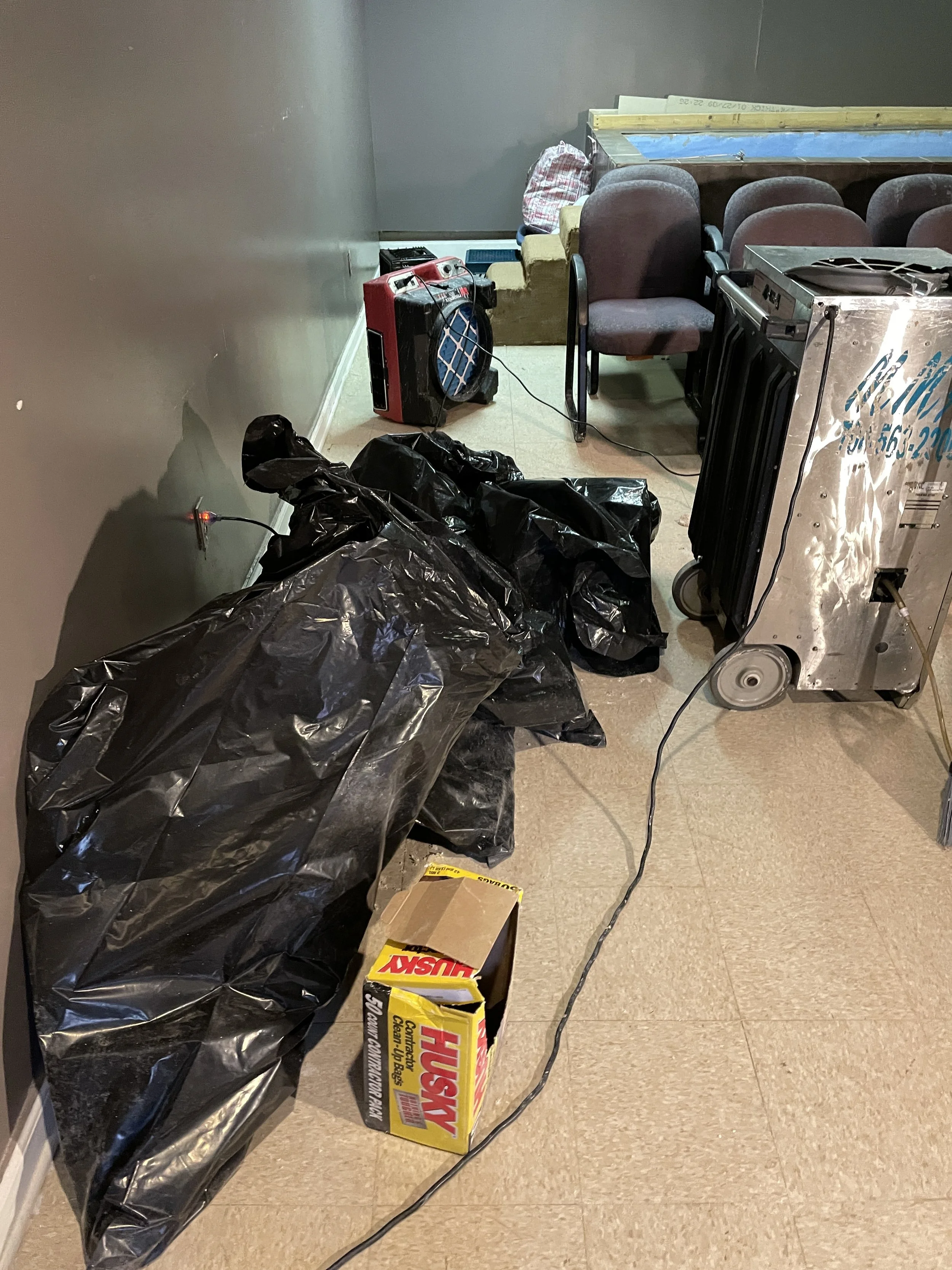 An negative air scrubber was introduced to prevent hazardous dust particles from being released into the air using HEPA filtration.