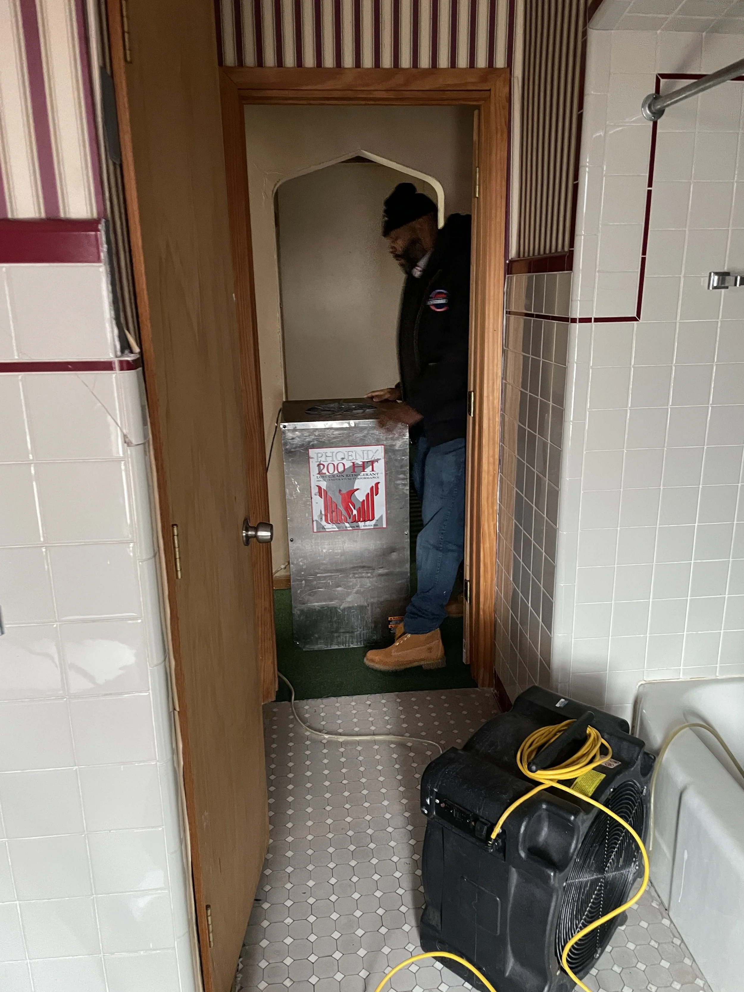 Top down drying allow us to dry multiple layers of materials from either side of the structure. 