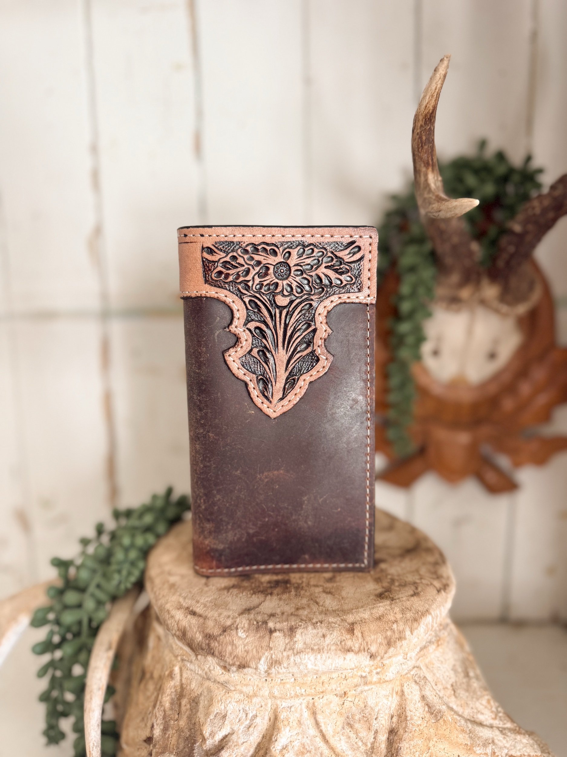 Mens Tooled Buffalo Leather Wallet