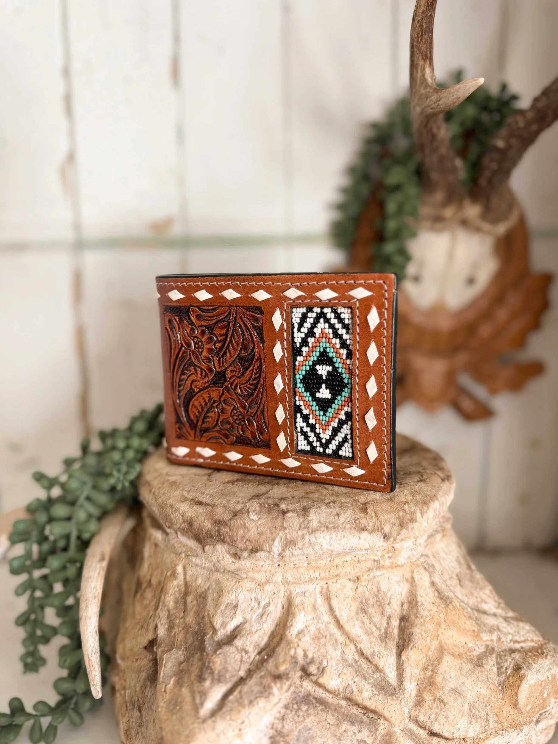 Mens Beaded/Whipstitched Wallet