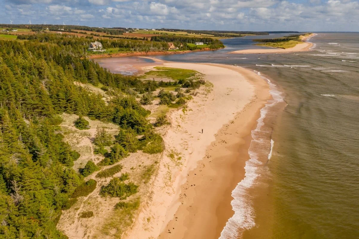 Bothwell Beach House — Best Airbnb Canada