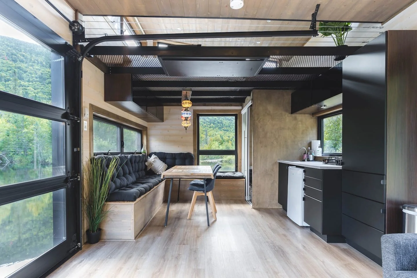 BoraBoréal Floating Home — Best Airbnb Canada