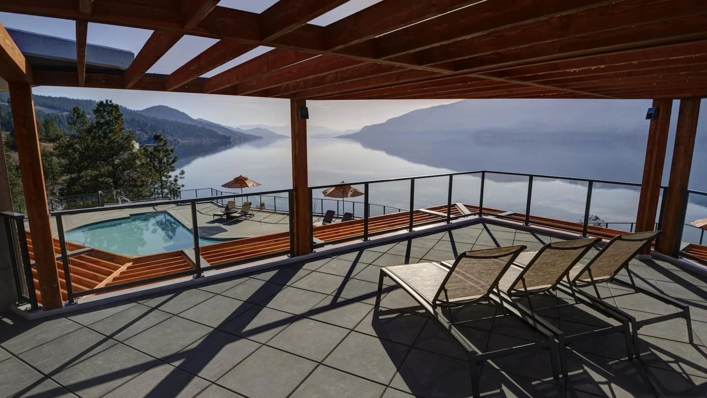 Lakestone Villa — Best Airbnb Canada