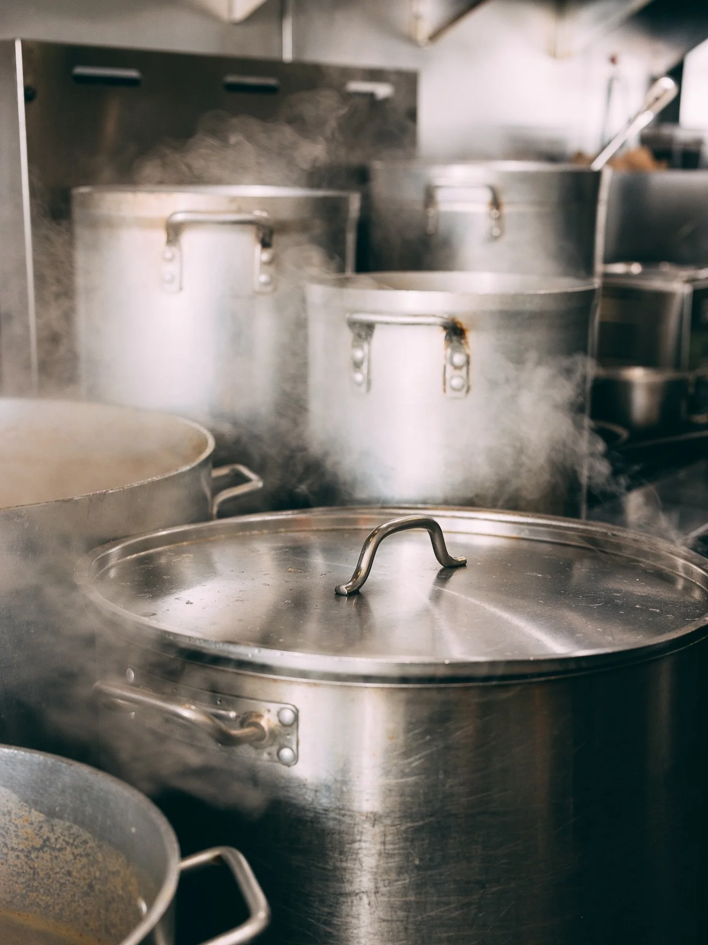 Good night, tomorrow&rsquo;s ramen is already on its way.

📍 The Ramen Joint | LA 🕐 Open daily 11:30am &ndash; 9:30pm 📞 424.227.9328