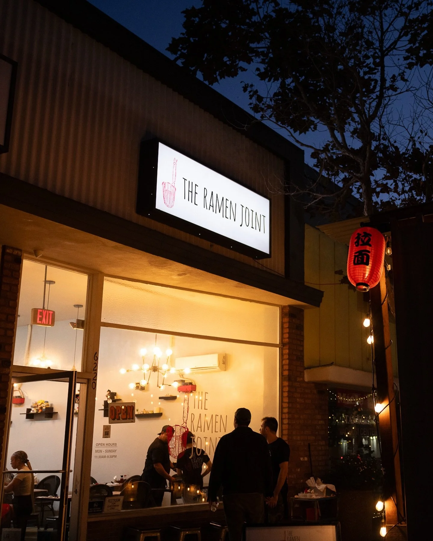 Nightly cravings, handled. 🏮
Open until 9:30 PM for all your ramen needs. See you at the counter!

📍 The Ramen Joint | LA 🕐 Open daily 11:30am &ndash; 9:30pm 📞 424.227.9328