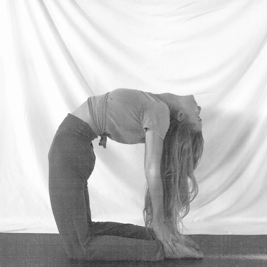 Beautiful shots of @yogawithiona 🤎