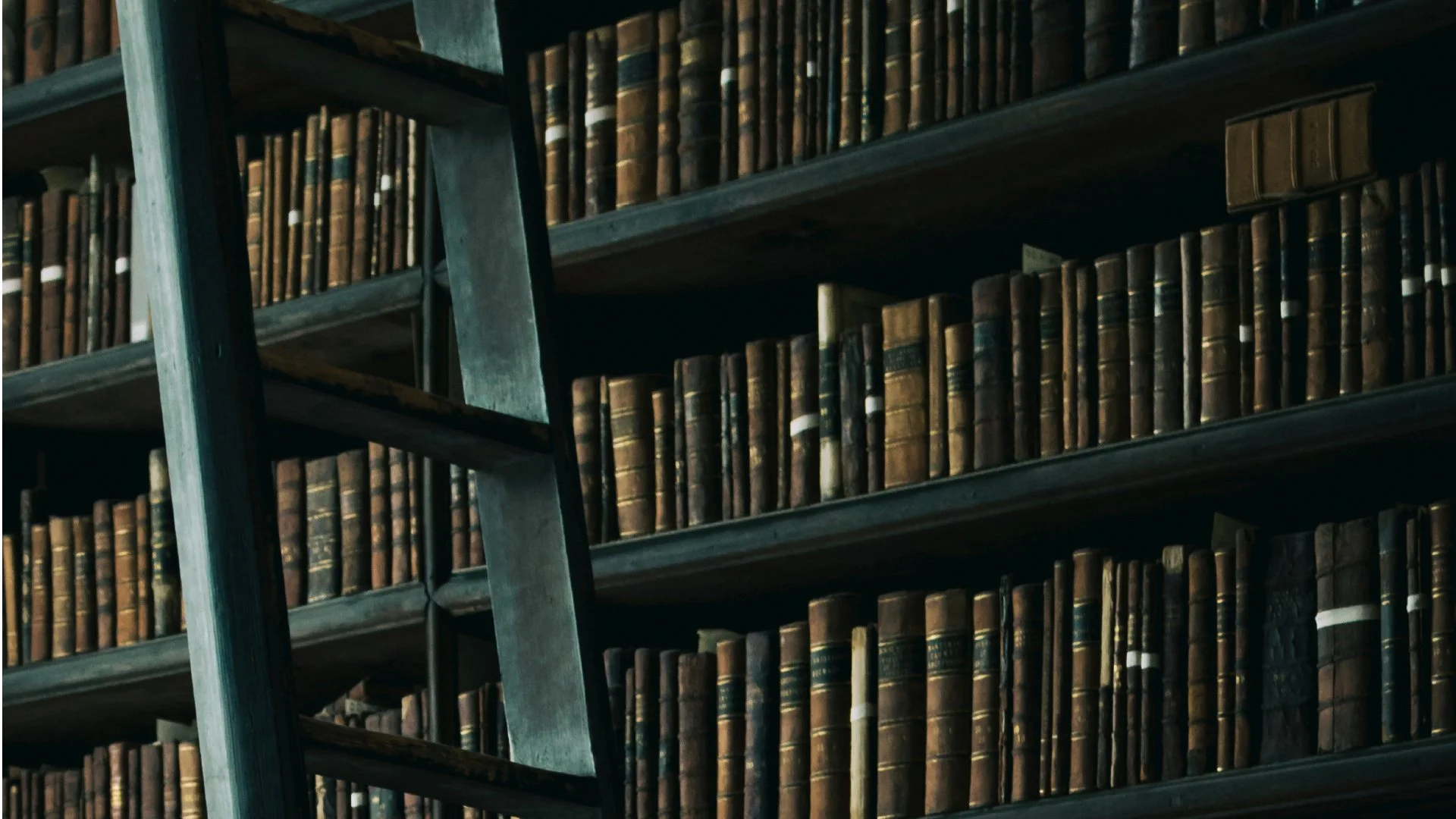 Why Christians Should Read Literature (And 10 Novels to Start With)