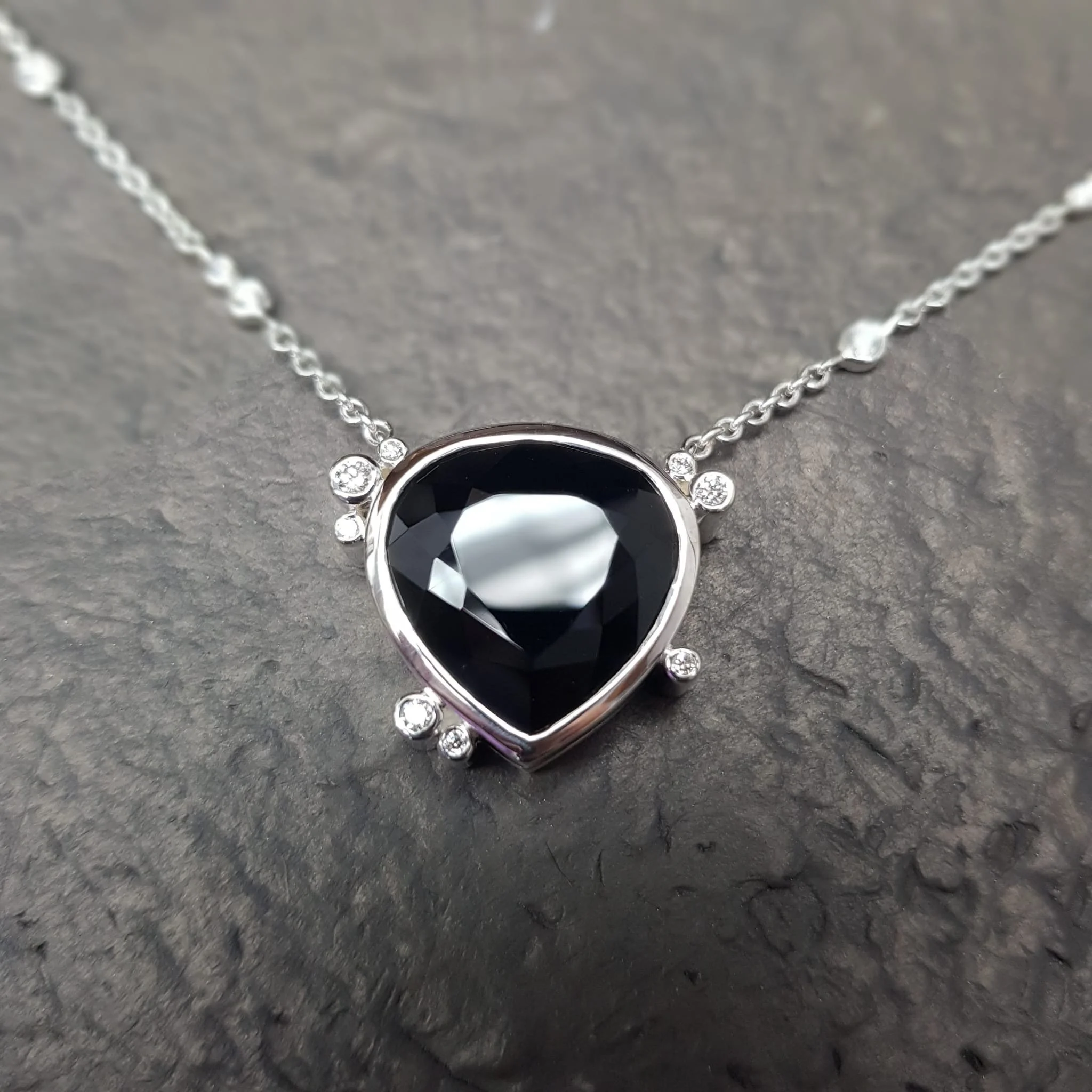 Onyx Pear Bubbles Pendant.JPG