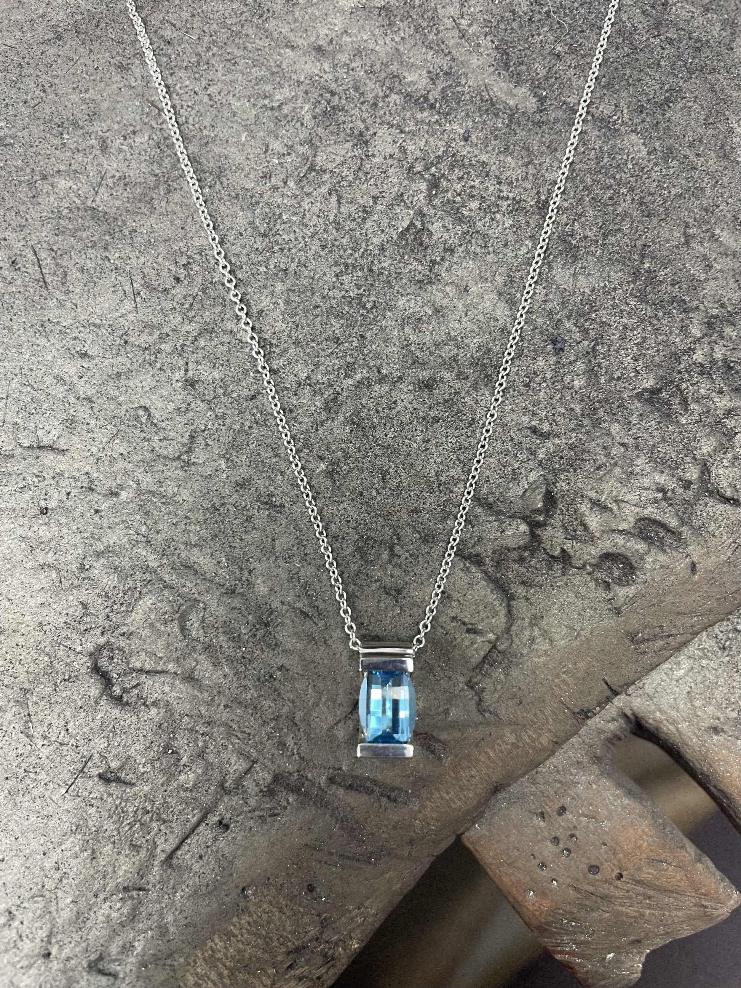 Barrel Pendant 2.jpg