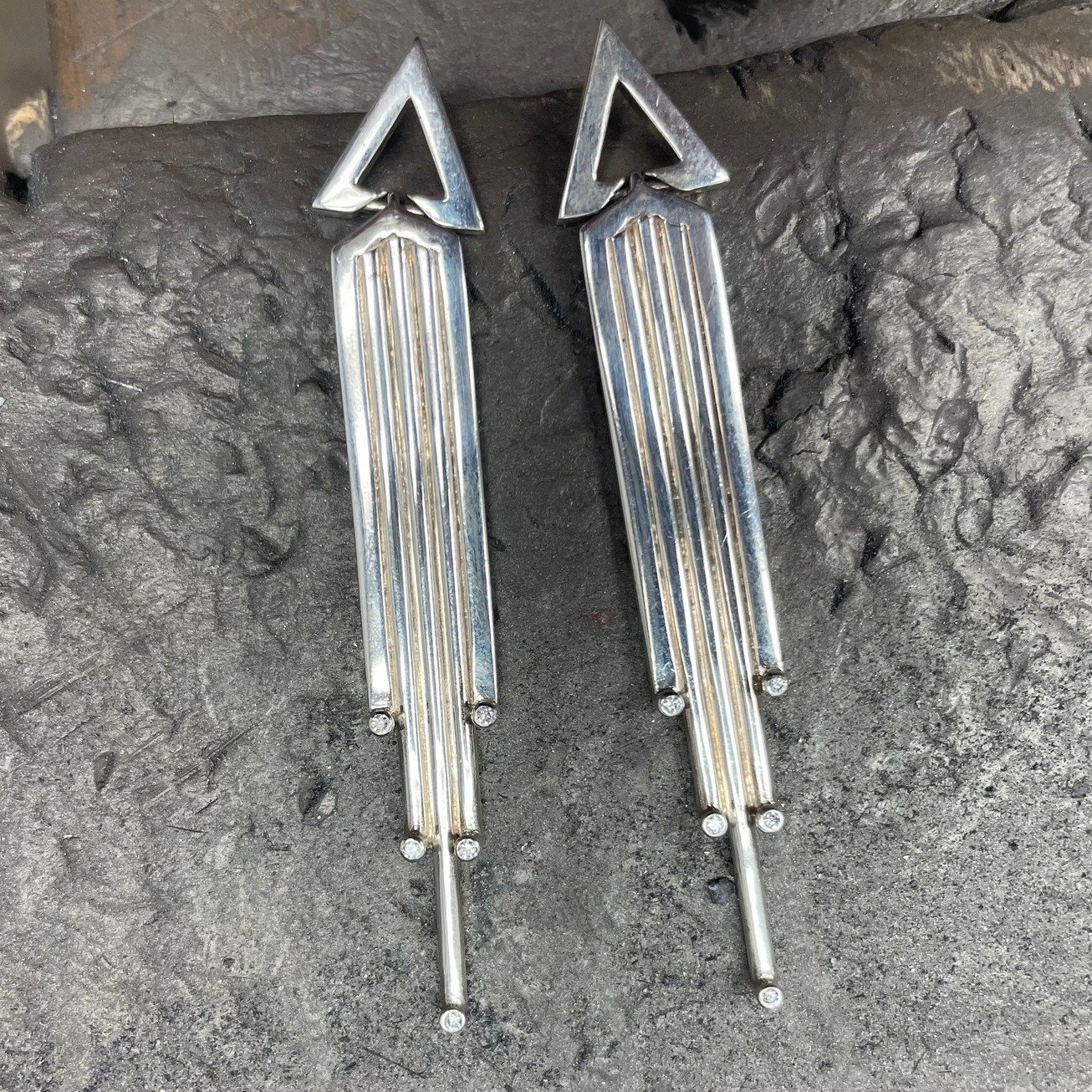 From part of our range inspired by Art Deco architecture, these Manhattan earrings are in sterling silver, set with five diamonds each. 

Manhattan Earrings &pound;674. Call, DM or pop in for more information