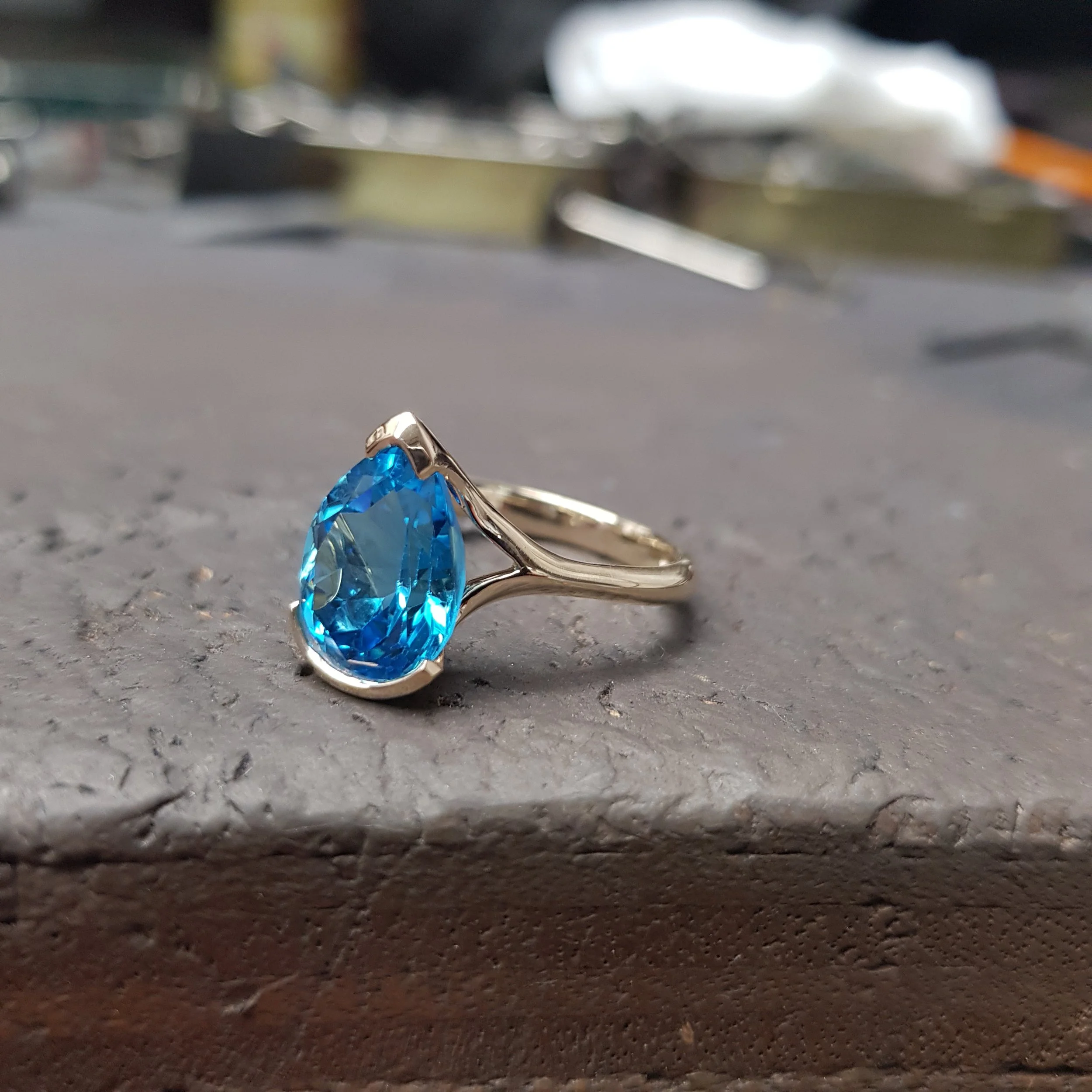 Pear Bubble Ring Yellow and SBT 5.jpg