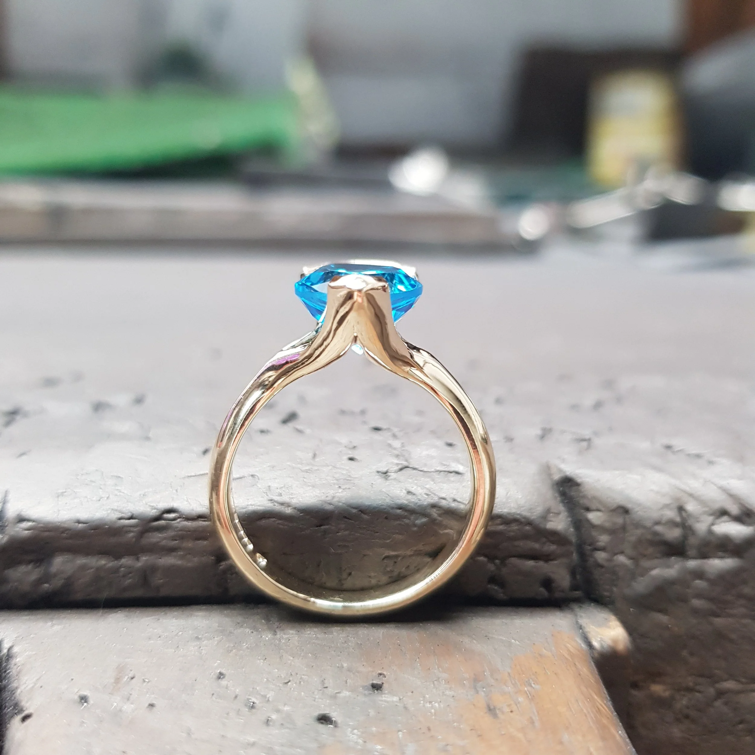 Pear Bubble Ring Yellow and SBT 3.jpg