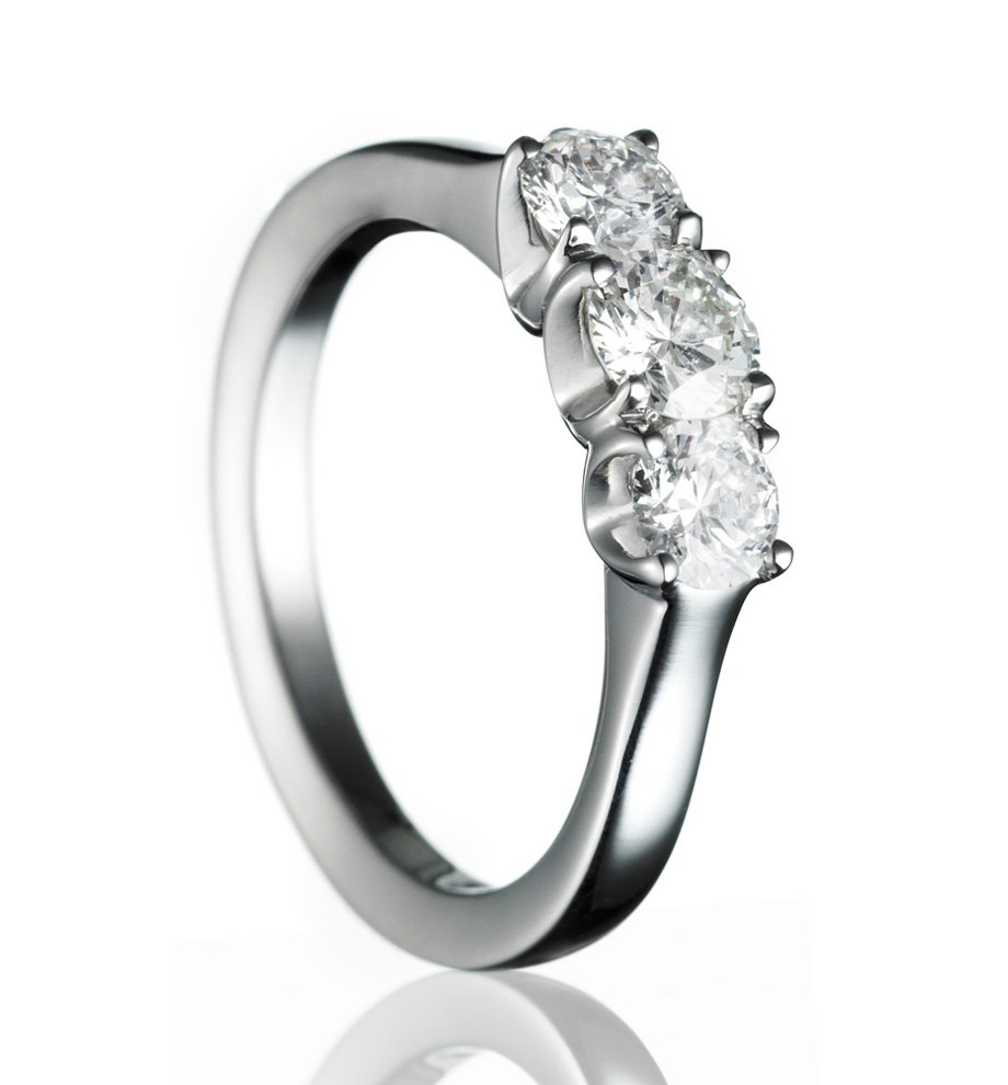 three-stone-champagne-flute-platinum-diamond-engagement-ring-3-4-simon-pure-jewellery.jpg