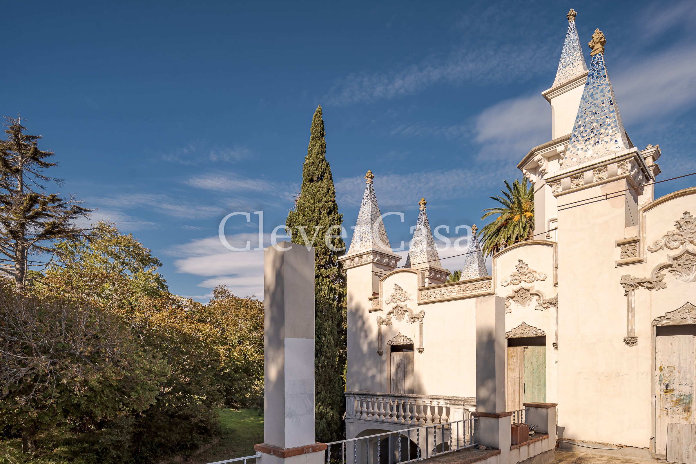 2023-11-04_Torre_de_les_Punxes_10.jpg