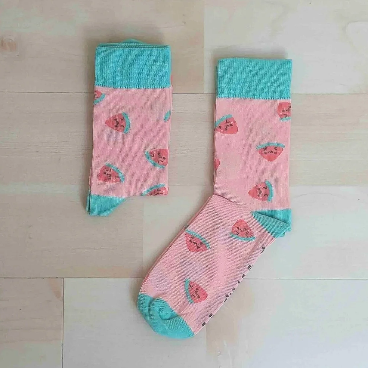 NEW COLORS ! Chaussettes en coton - Pasteque