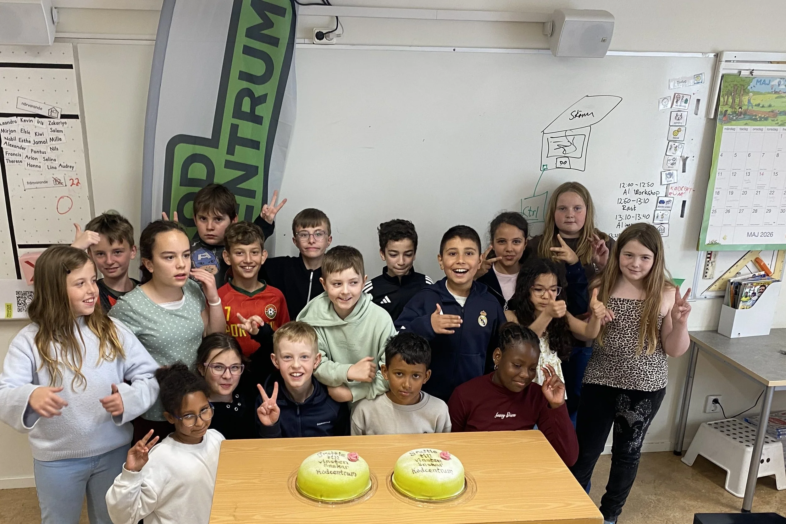 Klass 3B firades med tårta och AI-workshop i Uppsala