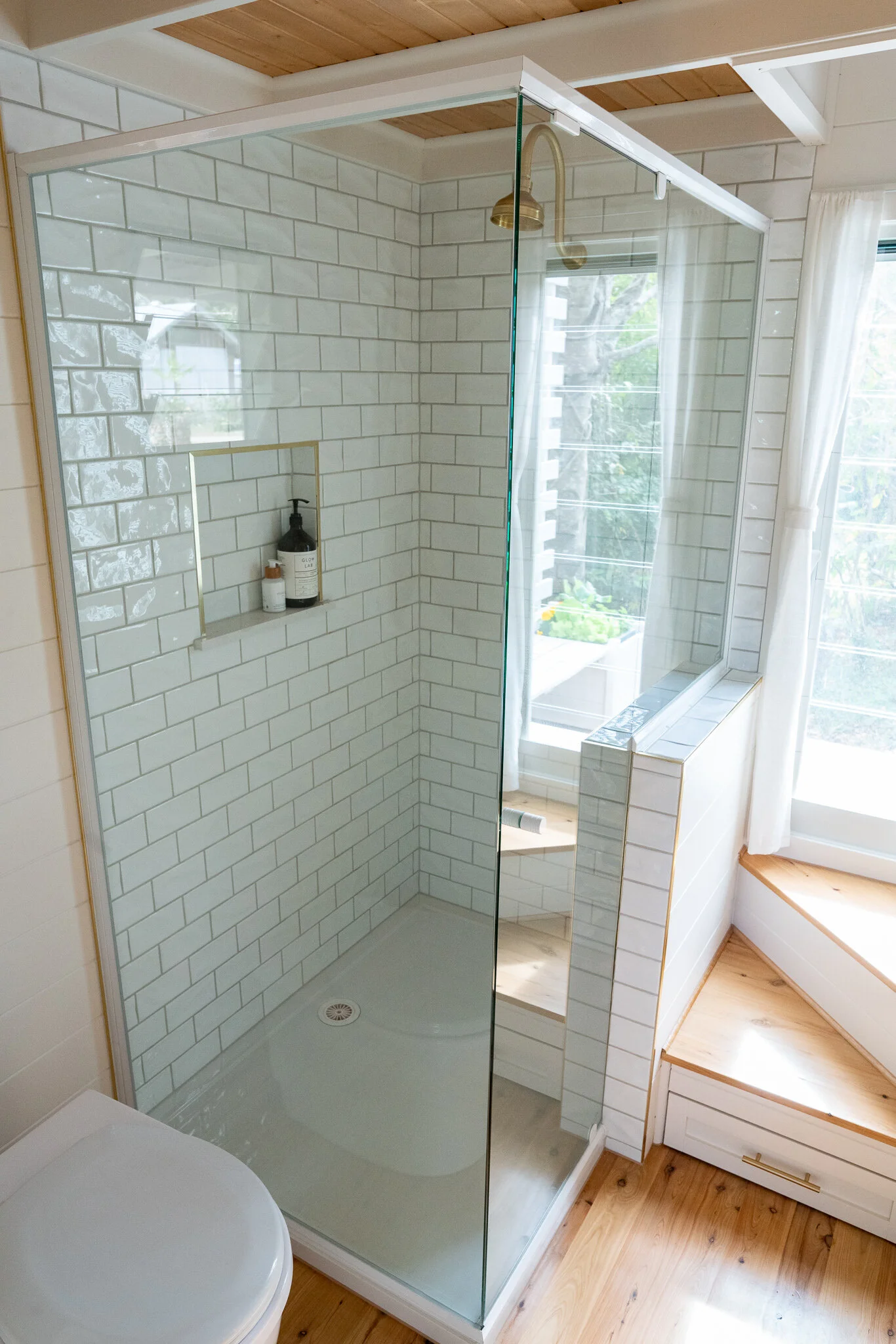 tiny house shower