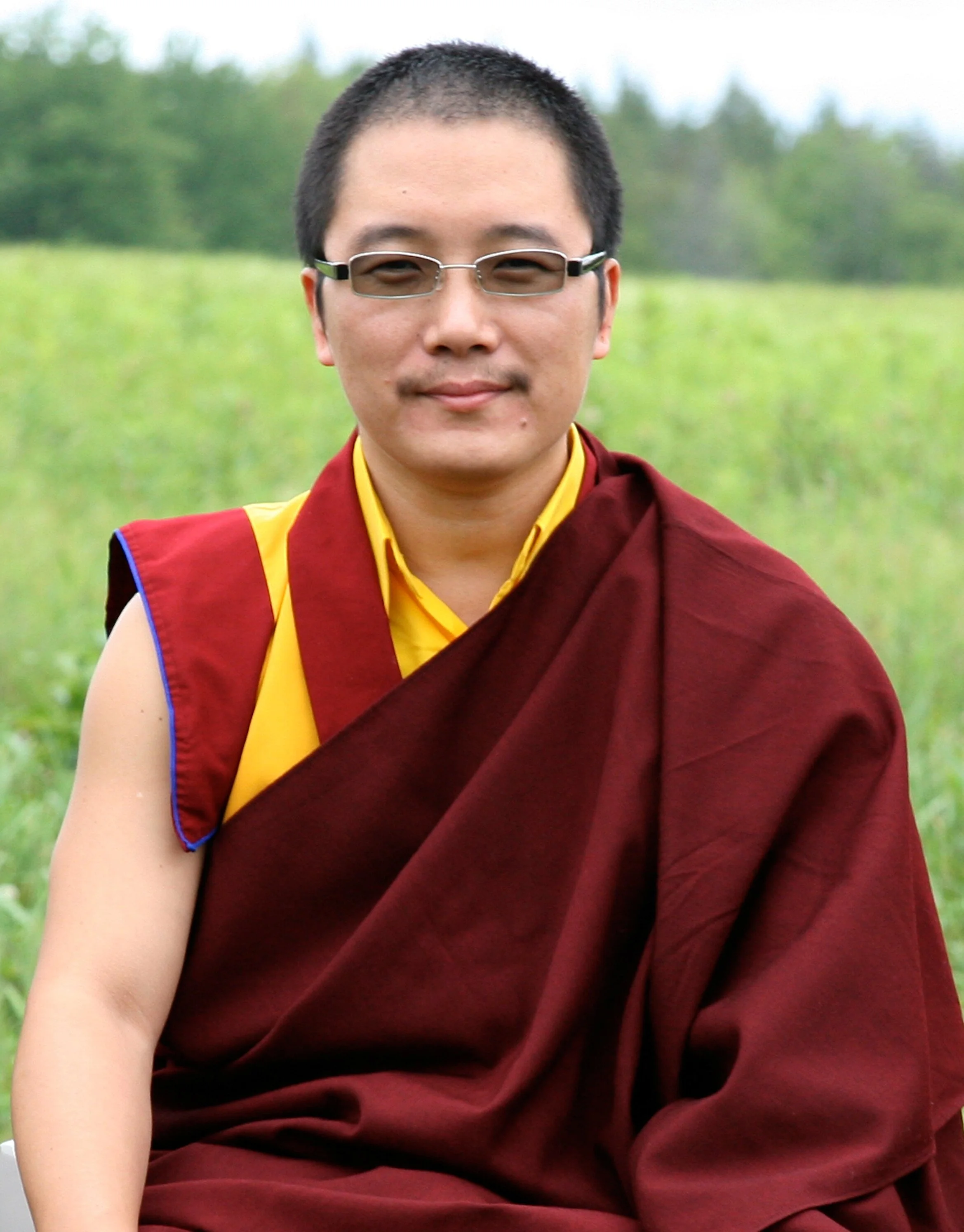 HH-Kyabje-Karma-Kuchen-Rinpoche.jpg