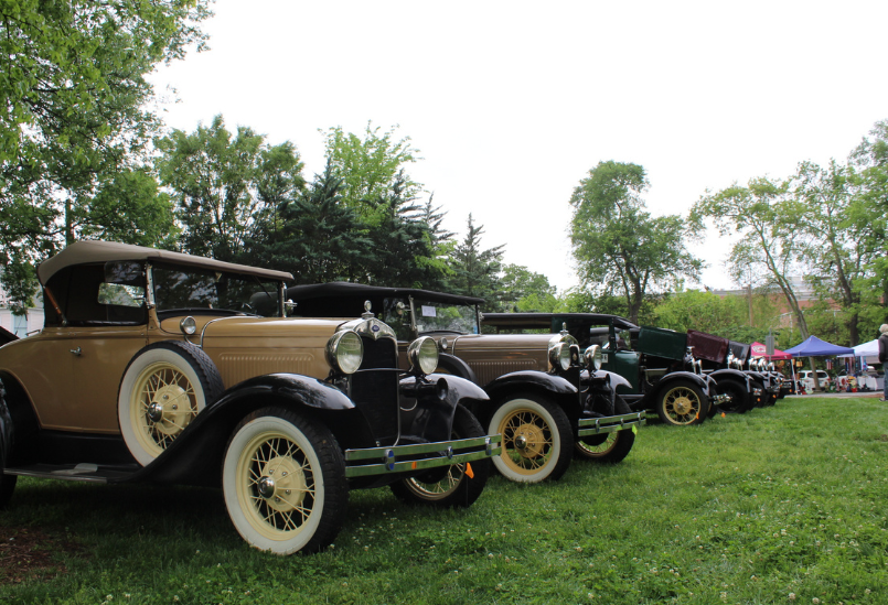 Antique Car Show + Craft Fair