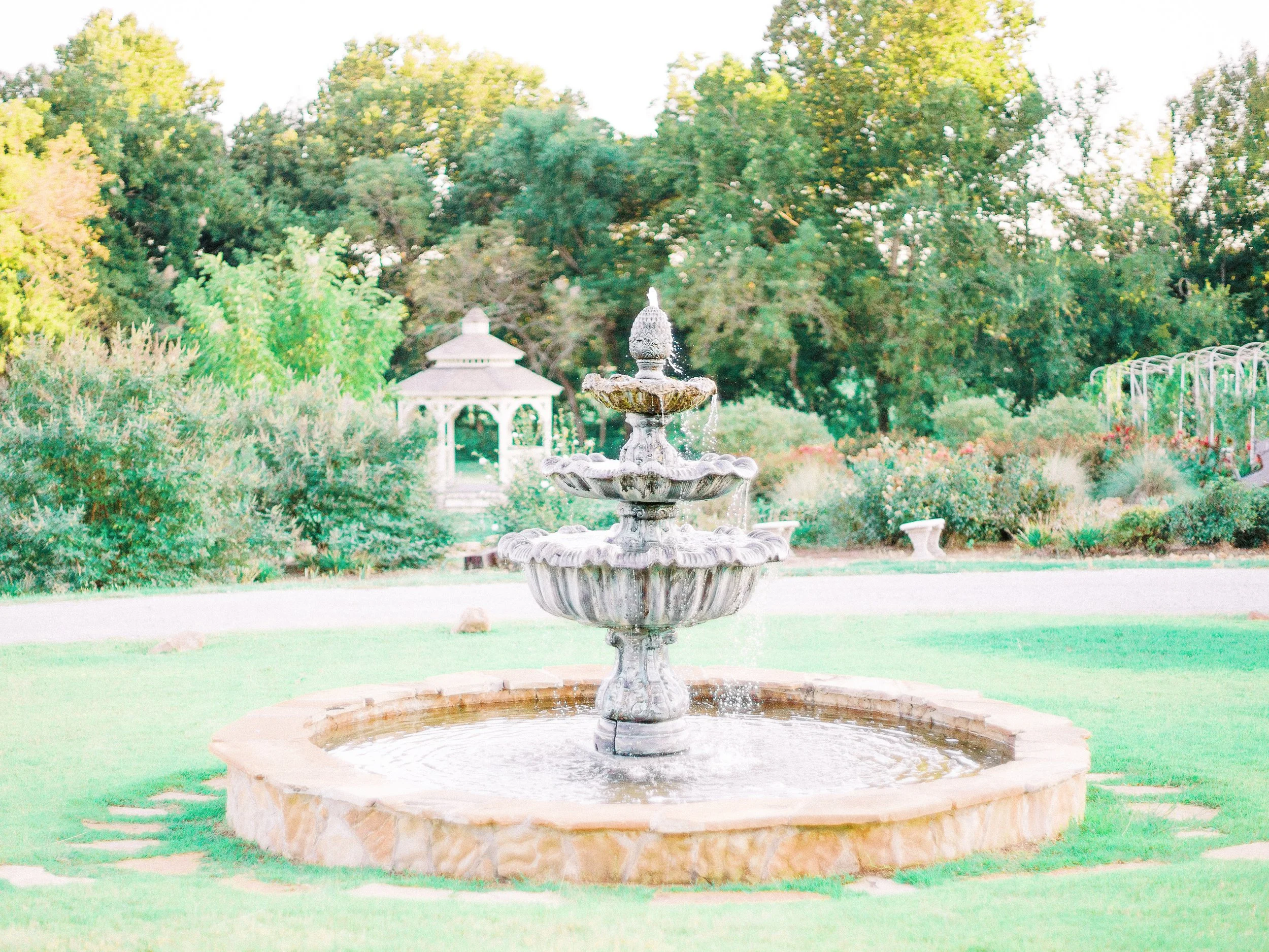 TexasChateauStyledShoot-00136.jpg