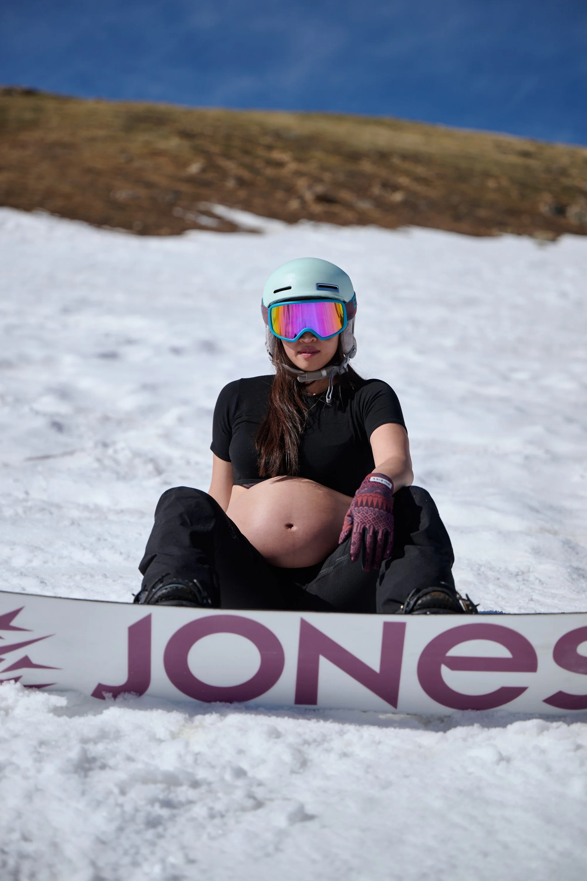 SkiingMaternity-230611-1419.jpg