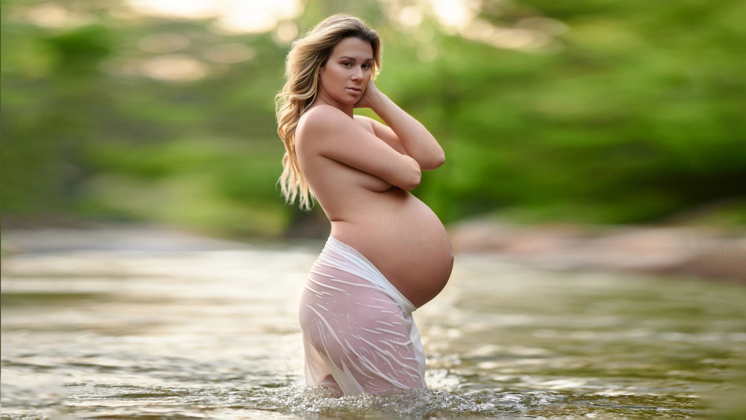 BreRizzutoWaterMaternity-240724-704.jpg