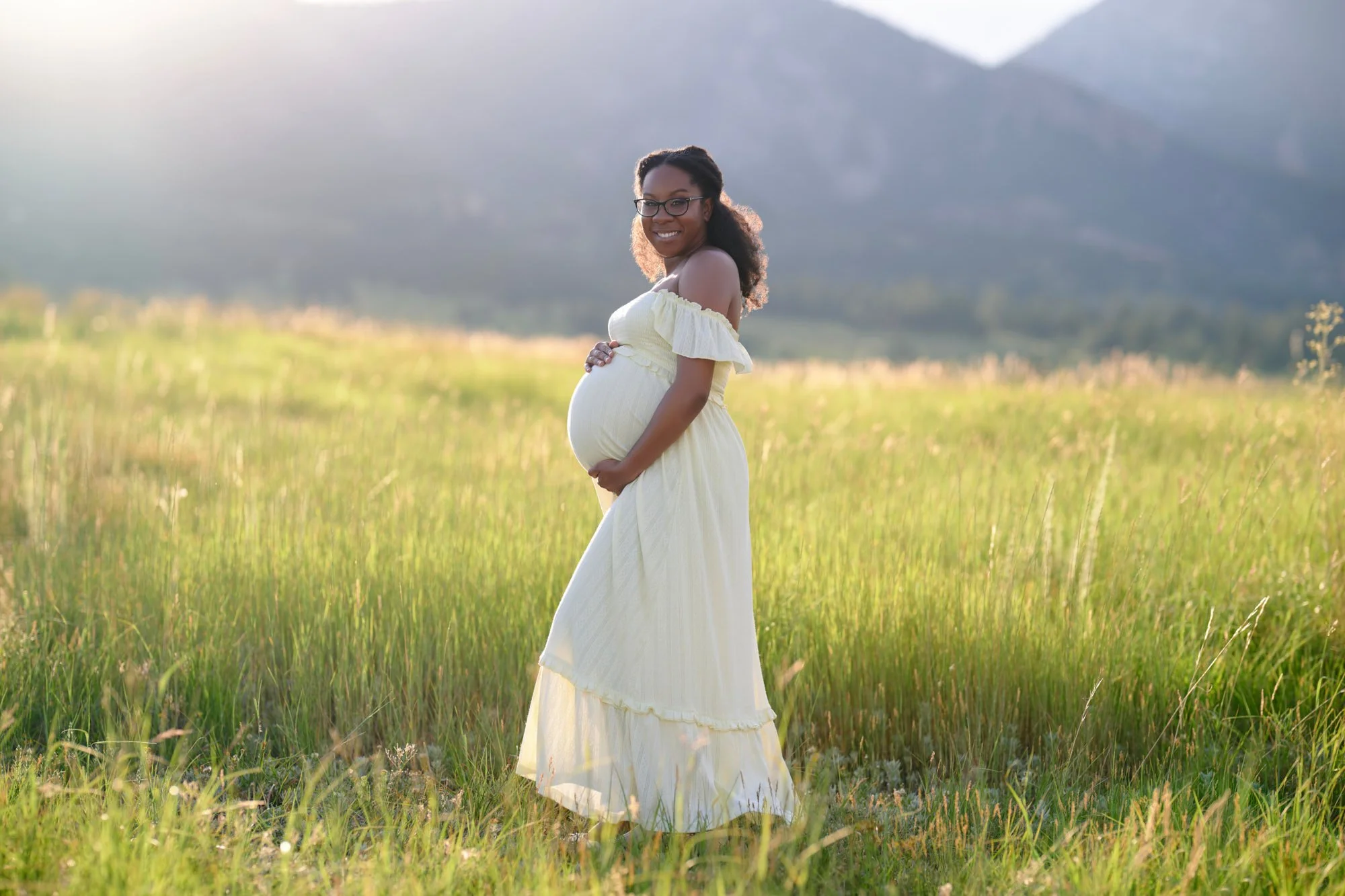 ShenaviaBalcomLukerMaternity-250721-017.jpg