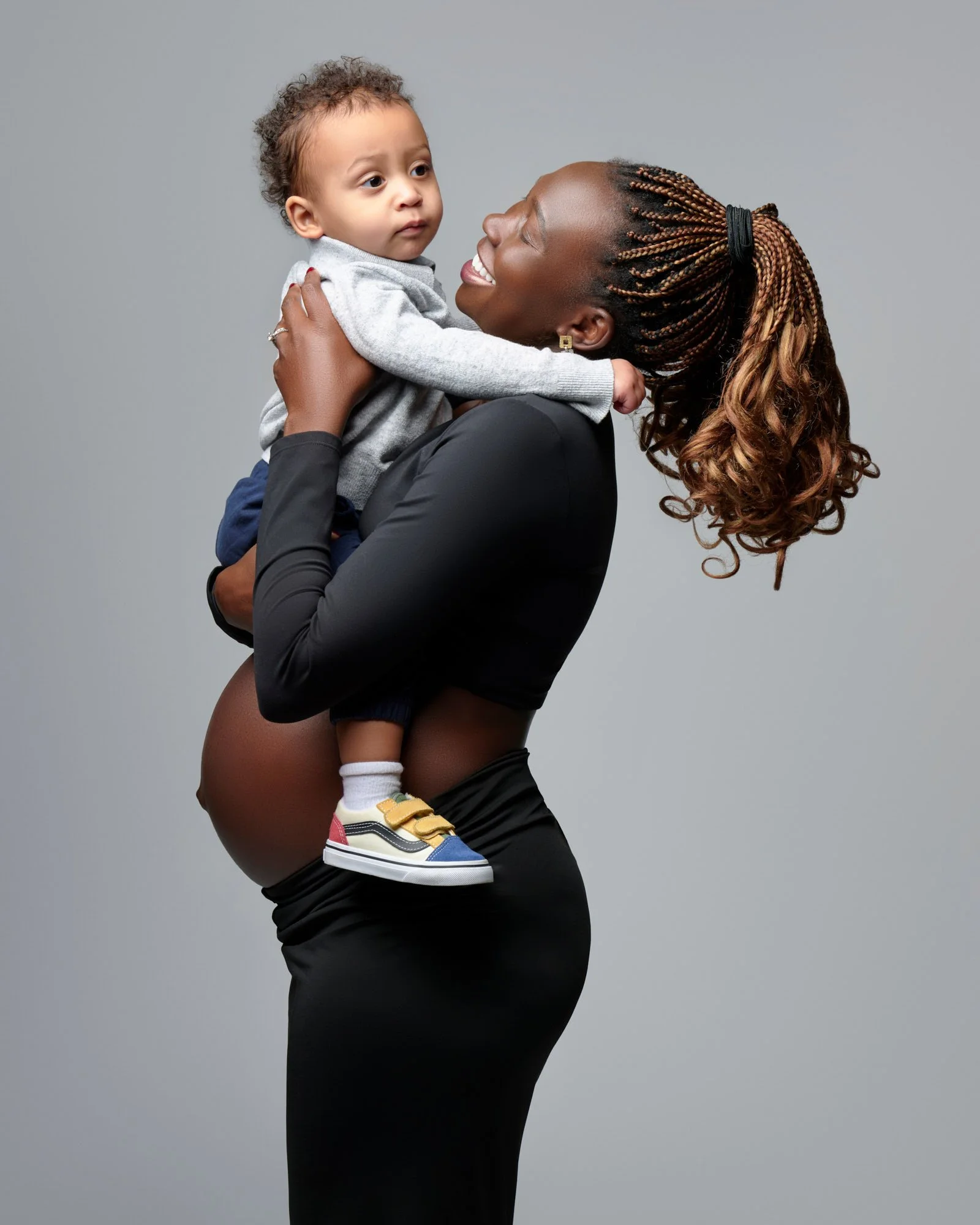 StellaWalshMaternity-250209-014.jpg