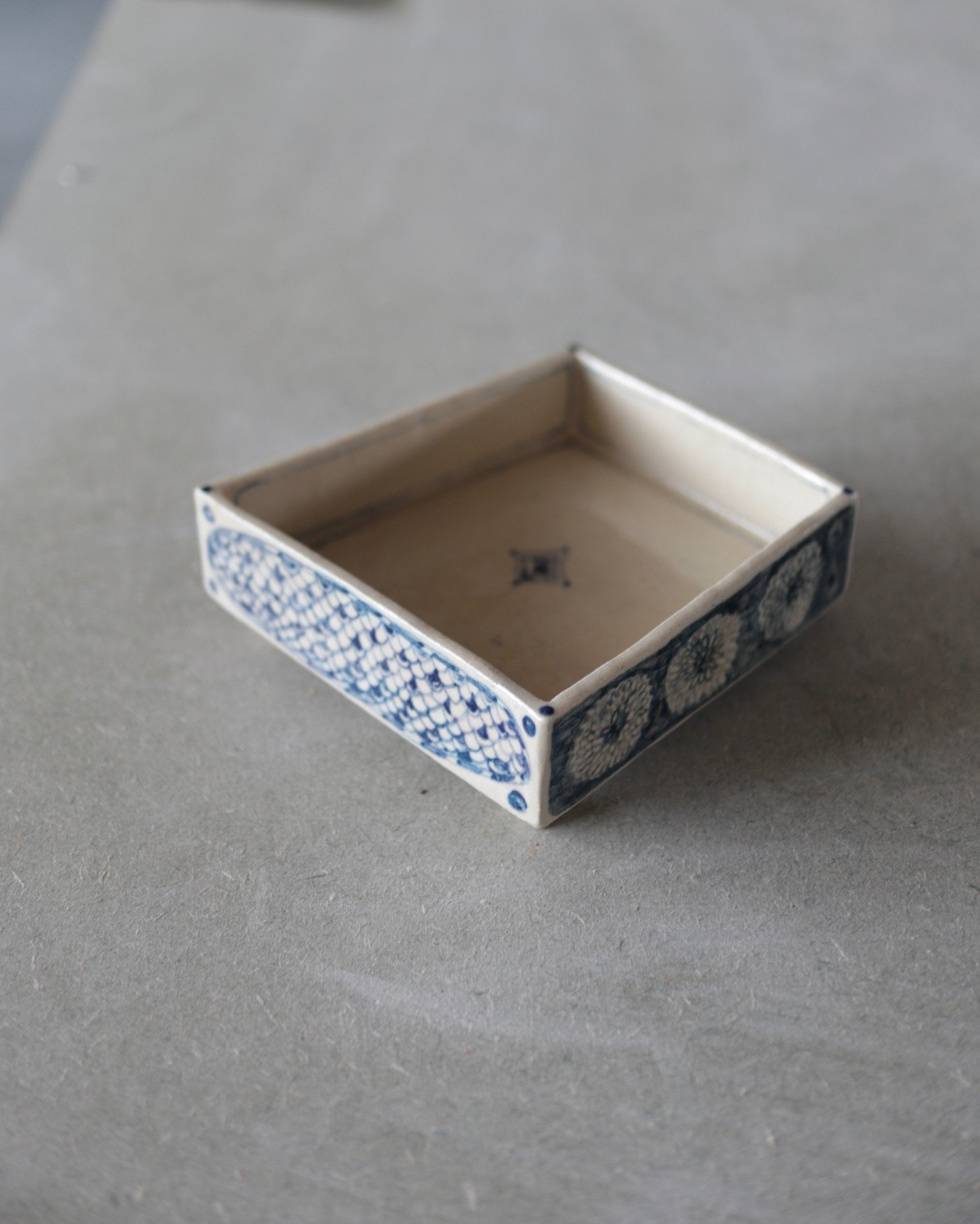 If you're looking to find your own style, try to explore different techniques.

Have you tried adding designs and drawings using underglazes? We have two kinds of underglazes available at the studio: underglaze paint and underglaze pastels. (We also 