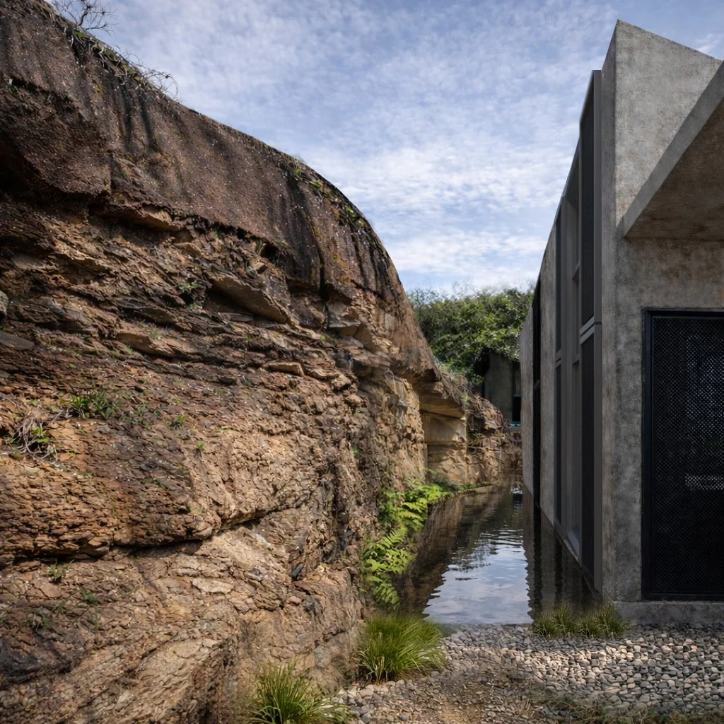 260216_Rear of lounge to cliff.jpg