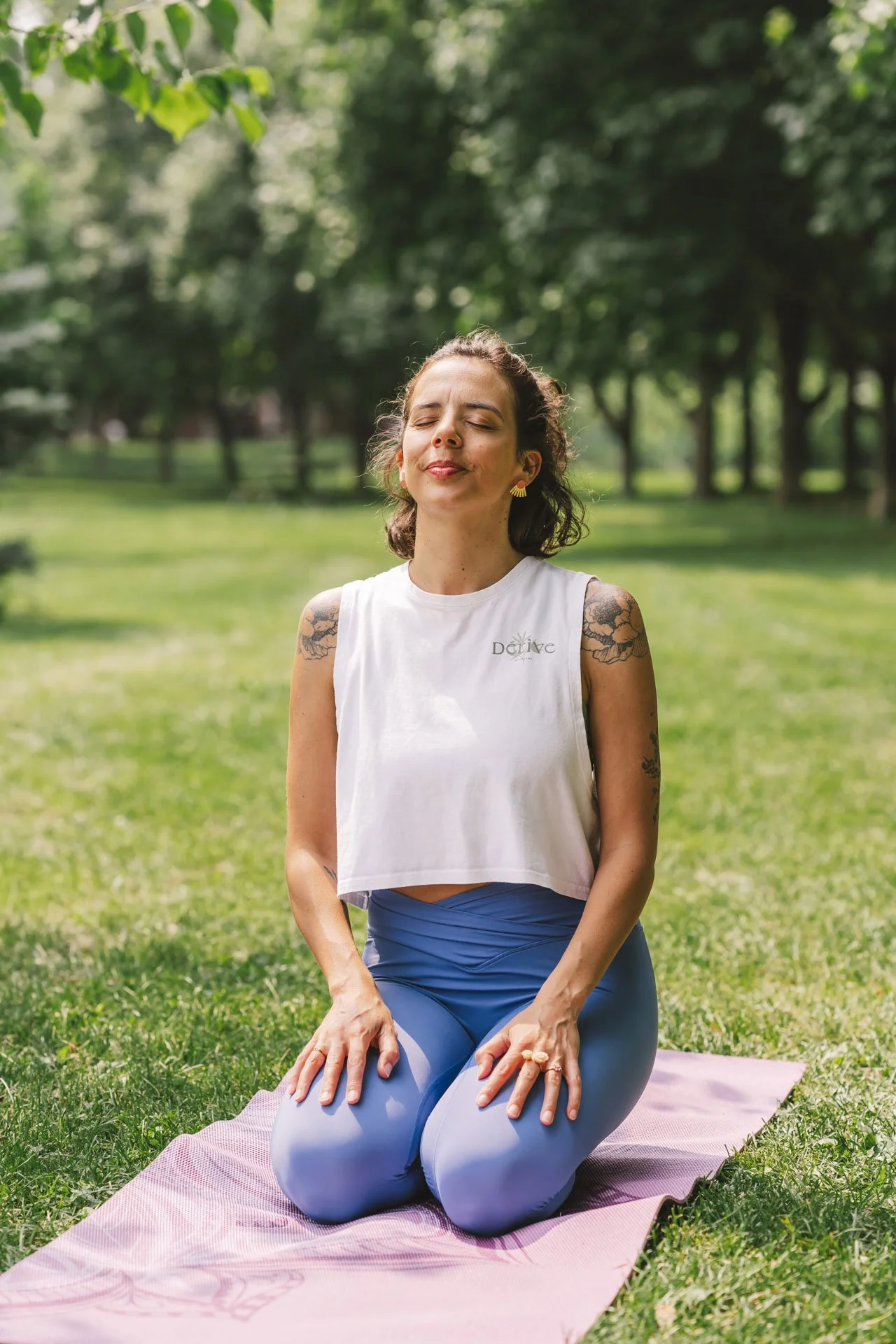 Séance portrait en extérieur au parc Laurier (Plateau) pour la naturopathe à Montréal