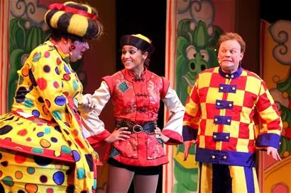 The Stage on Imagine Theatre’s Production of Aladdin at the Hexagon, Reading 2011/12