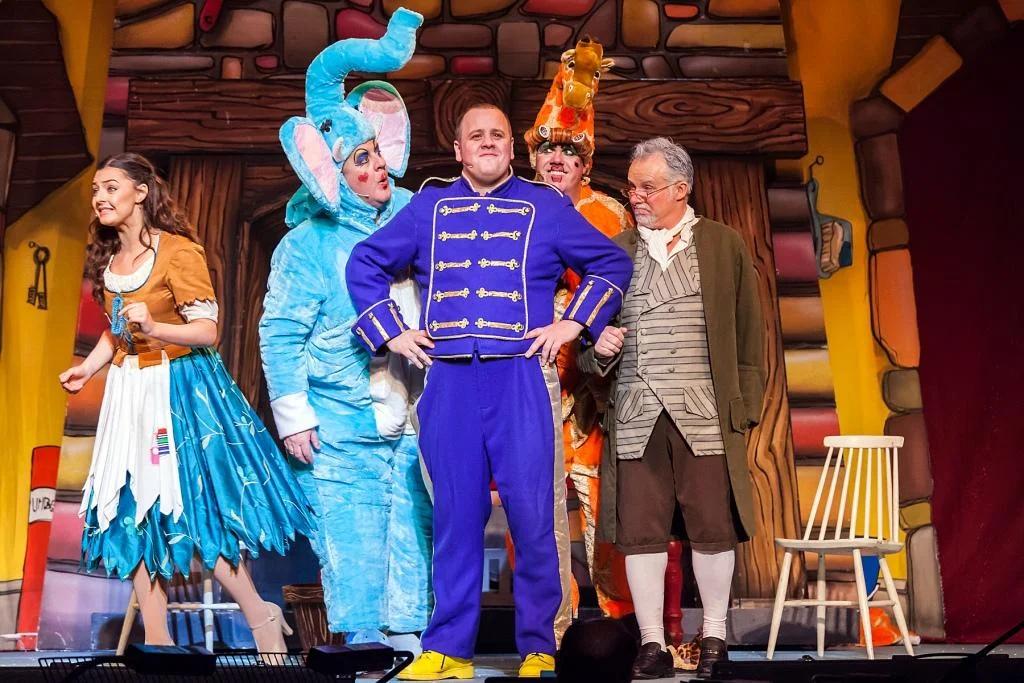 Cinderella, Halifax is open — Imagine Theatre