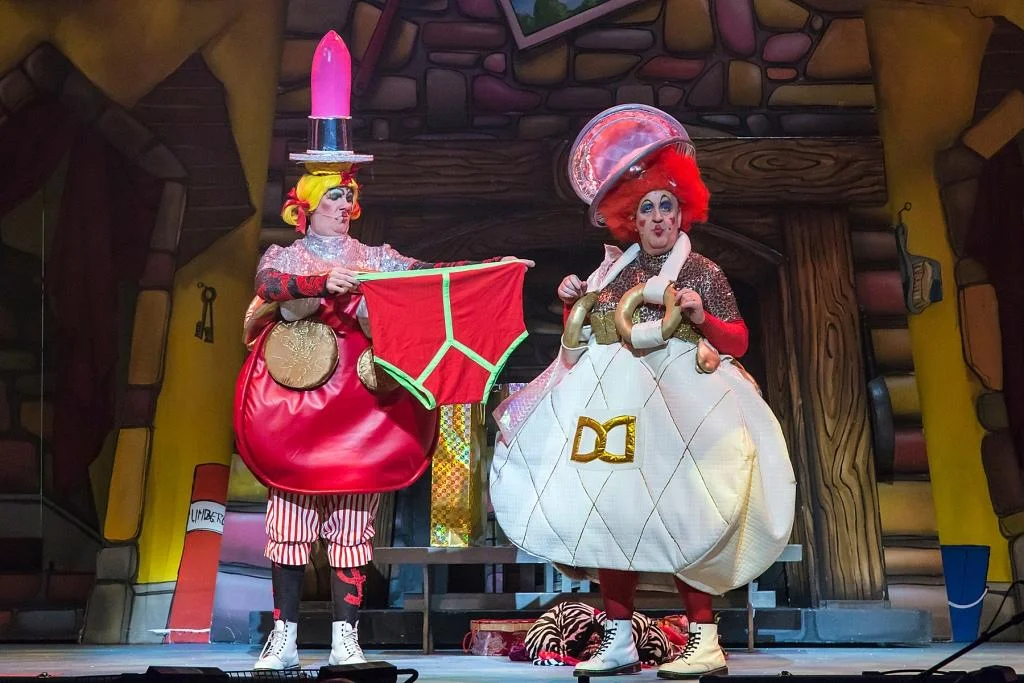 Cinderella, Halifax is open