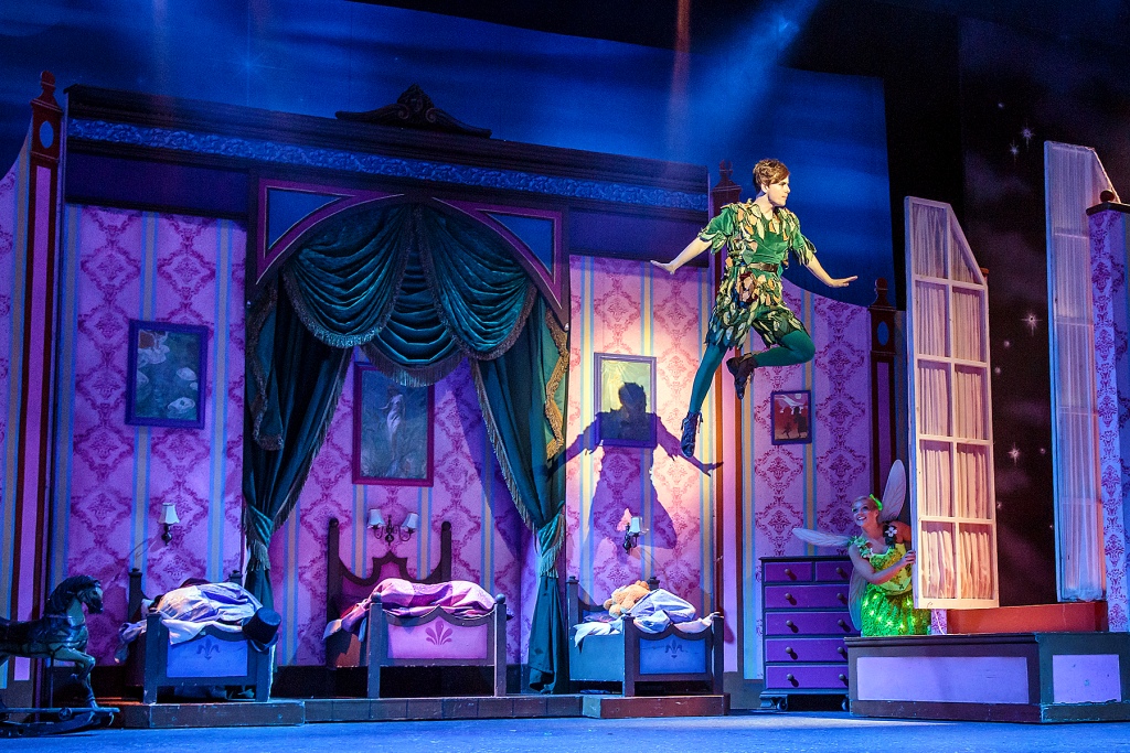 Halifax Peter Pan 6D 8325 6x4 shp.jpg