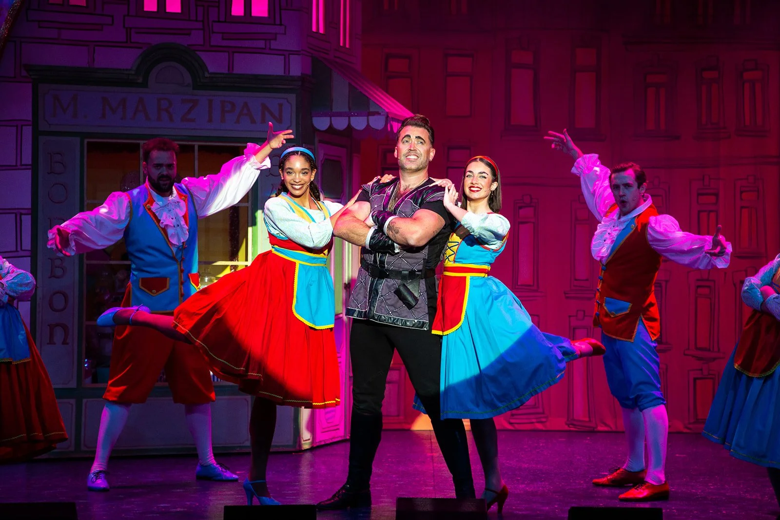 beauty-and-the-beast-beam-theatre-hertford-2025-26-1526.jpg