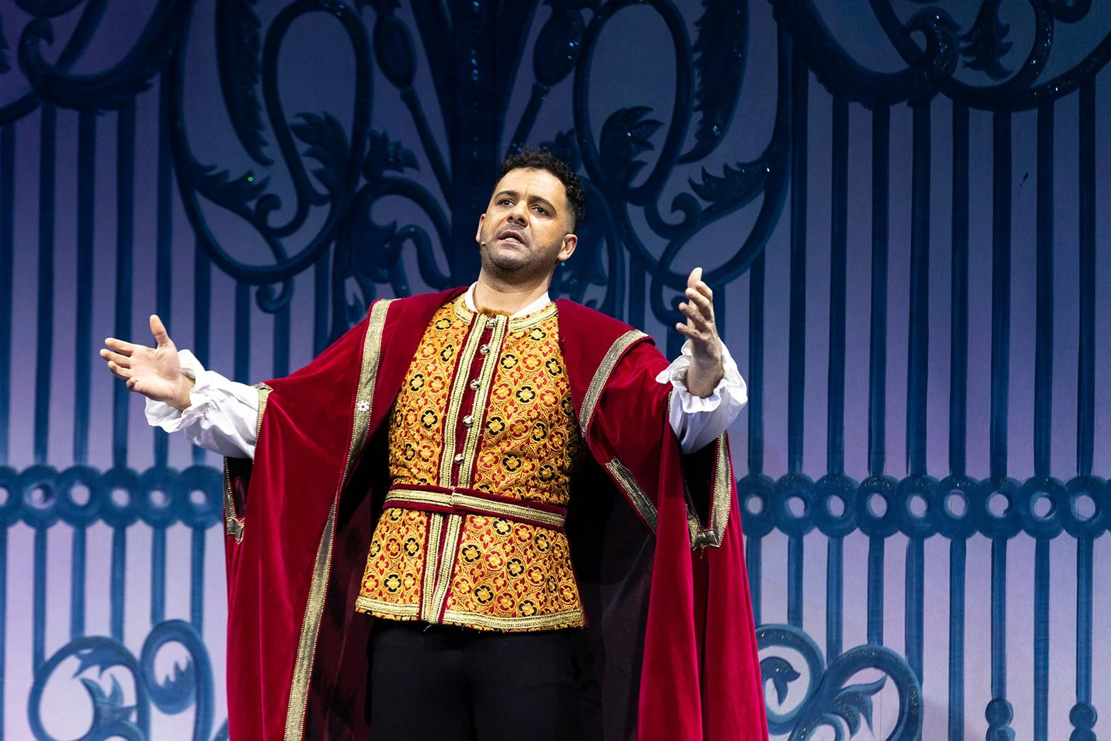 beauty-and-the-beast-beam-theatre-hertford-2025-26-1528.jpg