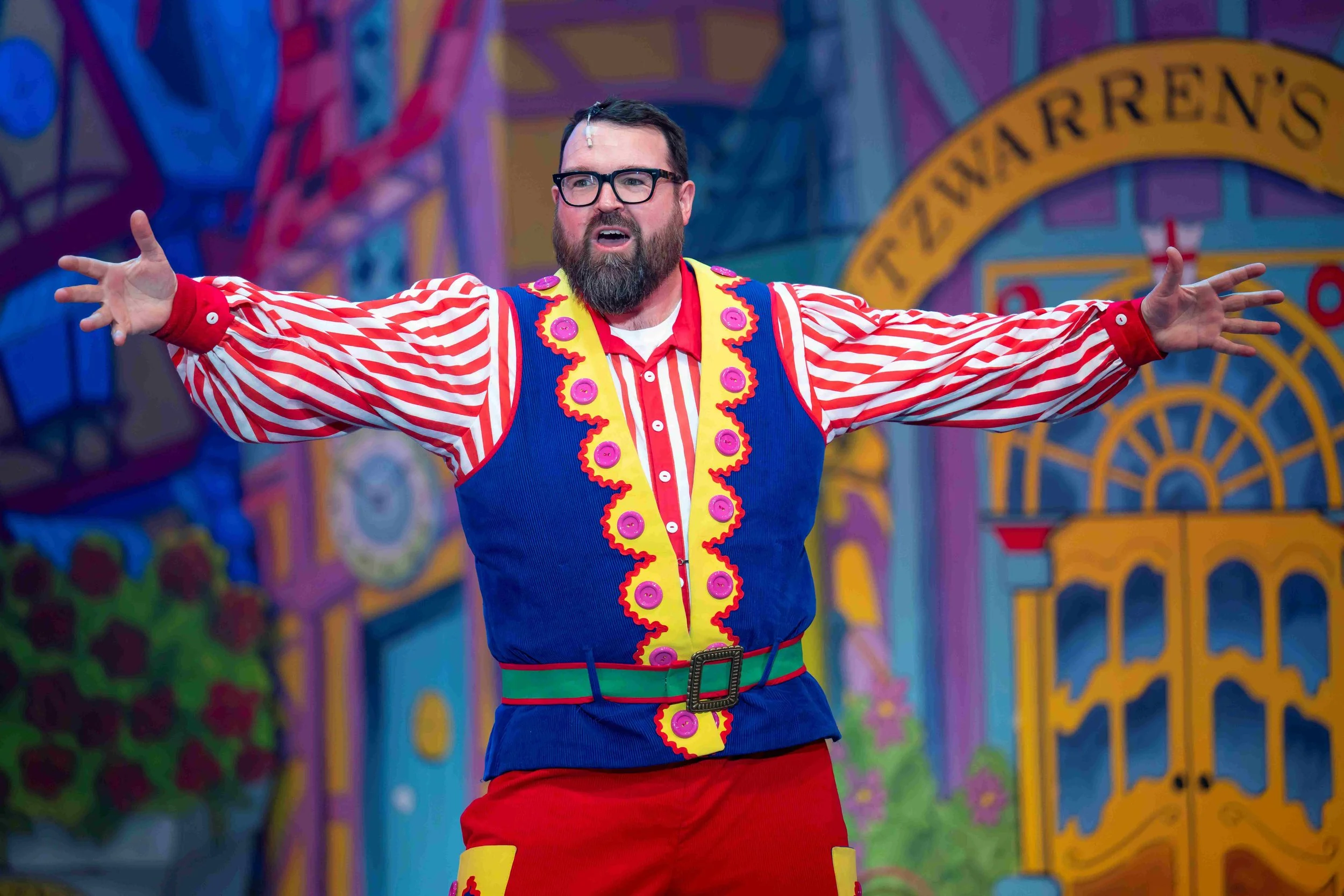 Dick Whittington - De Montfort Hall-80199.jpg