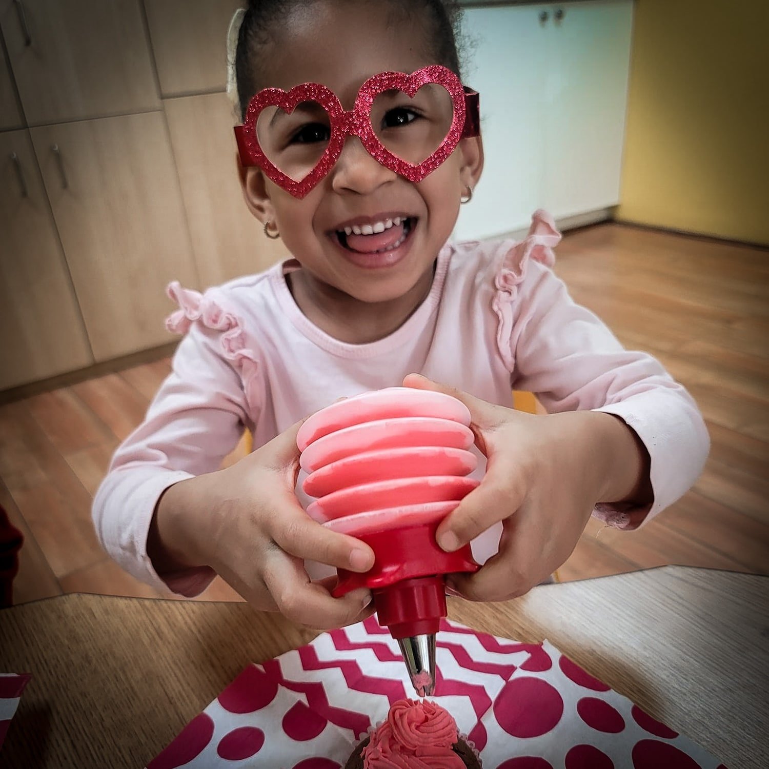 heart glasses-2-min.jpg