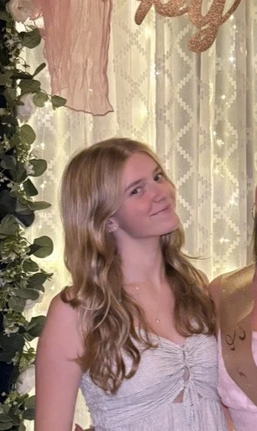 Mae Overholt